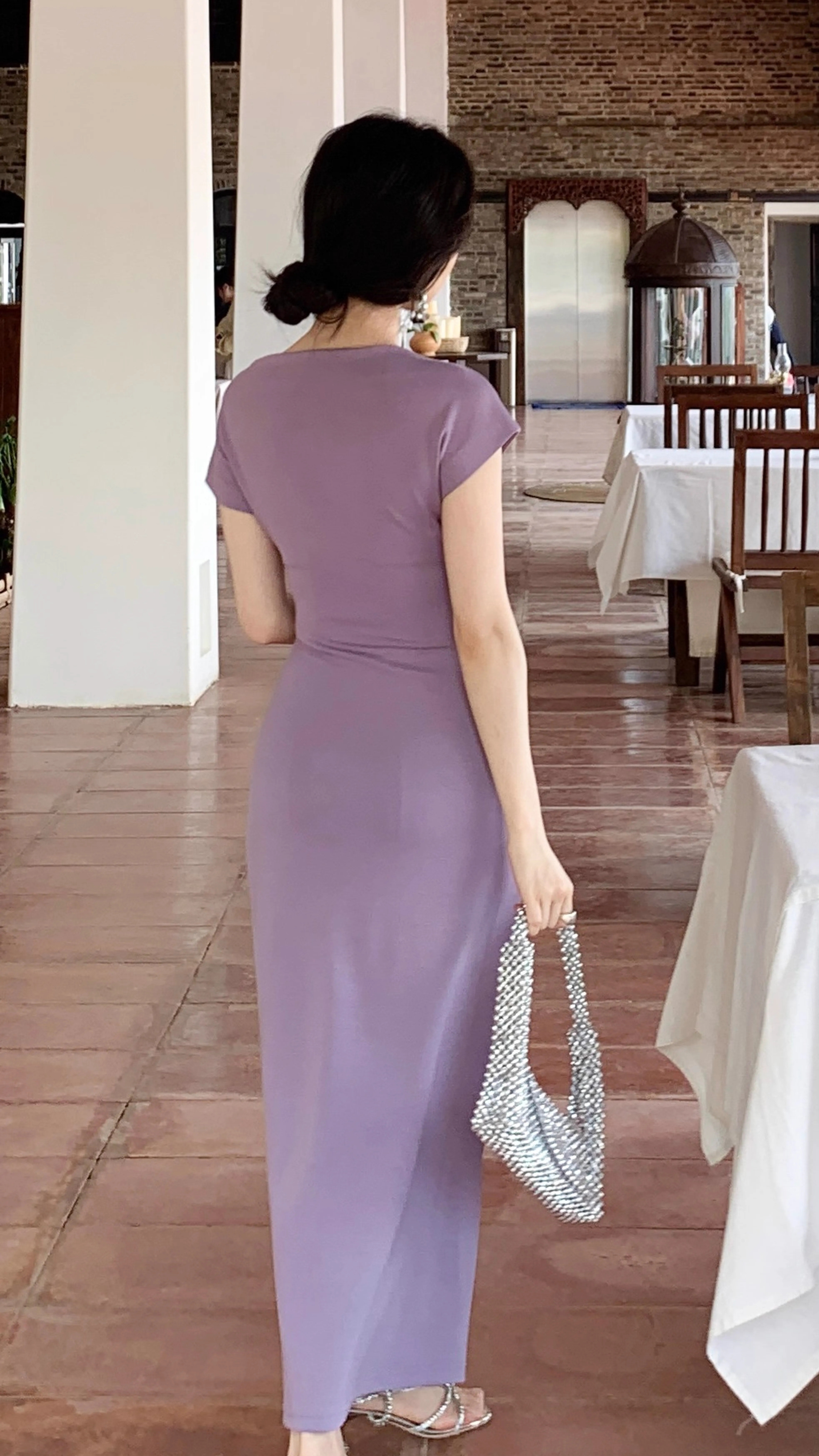 Mẫu Váy B010_thumbnail_2