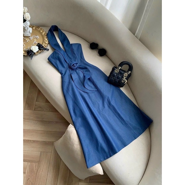 Váy denim dáng dài cổ yếm sang cảnh, đầm jean ôm cúp ngực đính hoa, váy jeans xoè dự tiệc Loga store_ L482_thumbnail_2