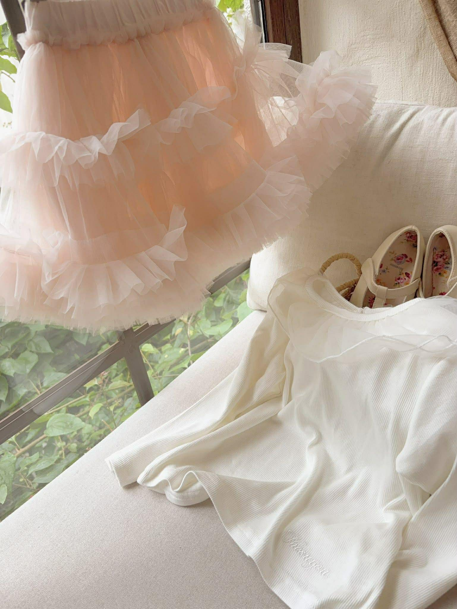 (E42) Áo thun cổ bèo voan màu kem Suyou_thumbnail_1