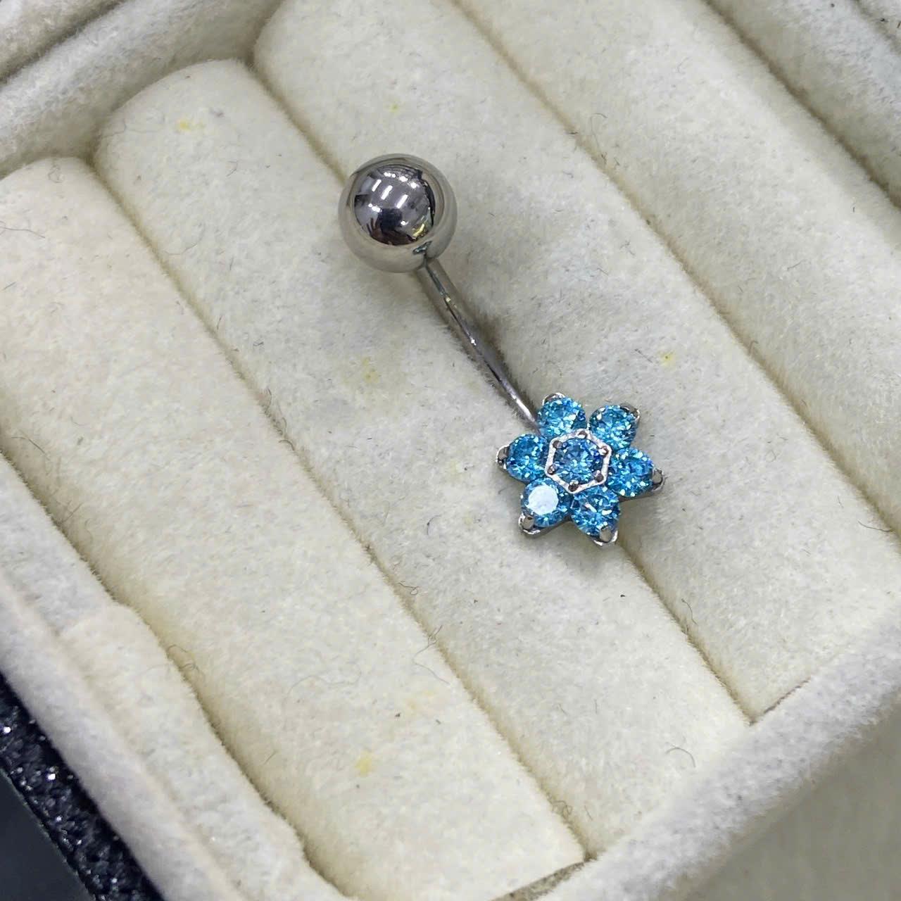 Rốn titan đặc biệt hoa kim cương xanh ngọc._thumbnail_2