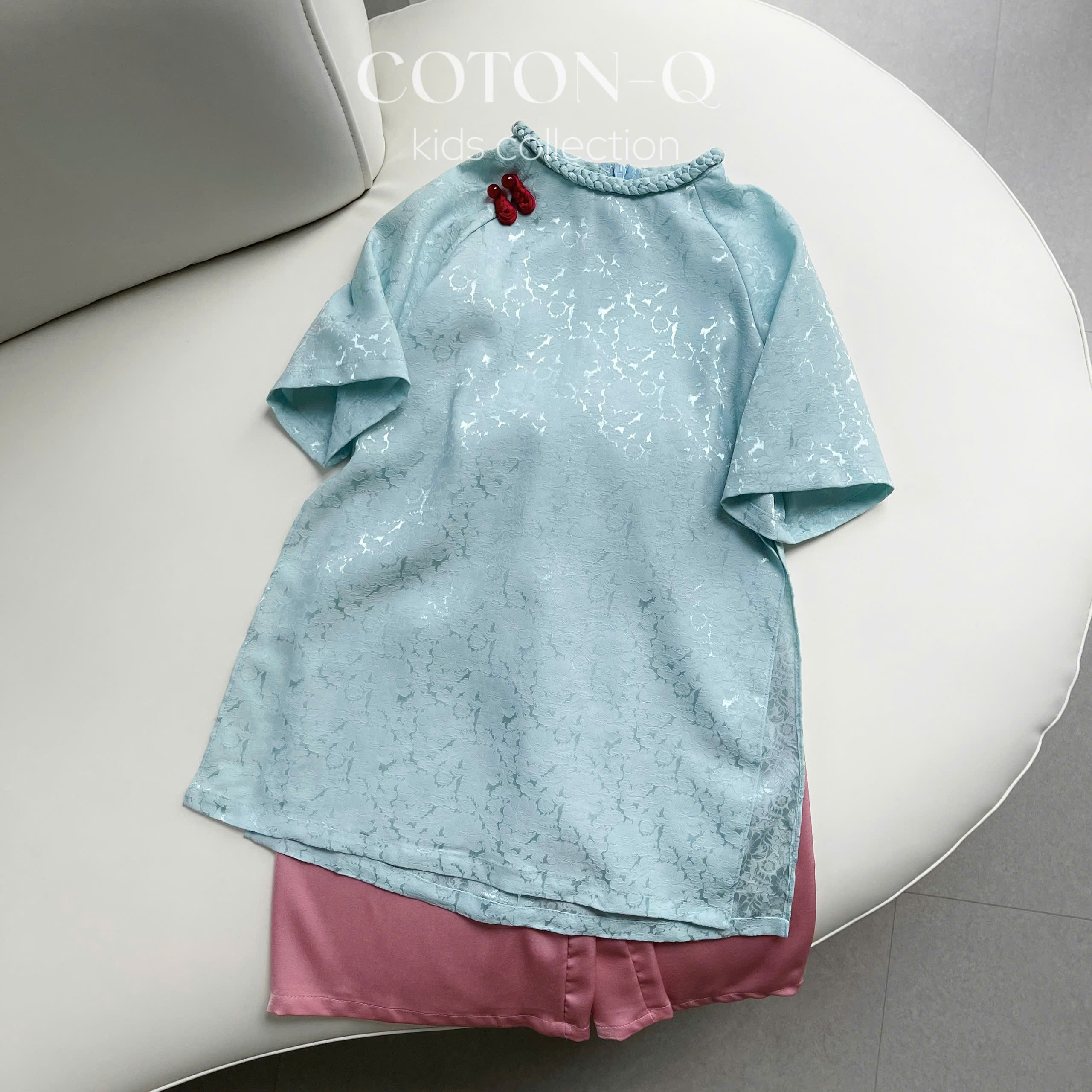 HE130 Set áo dài xanh bé gái