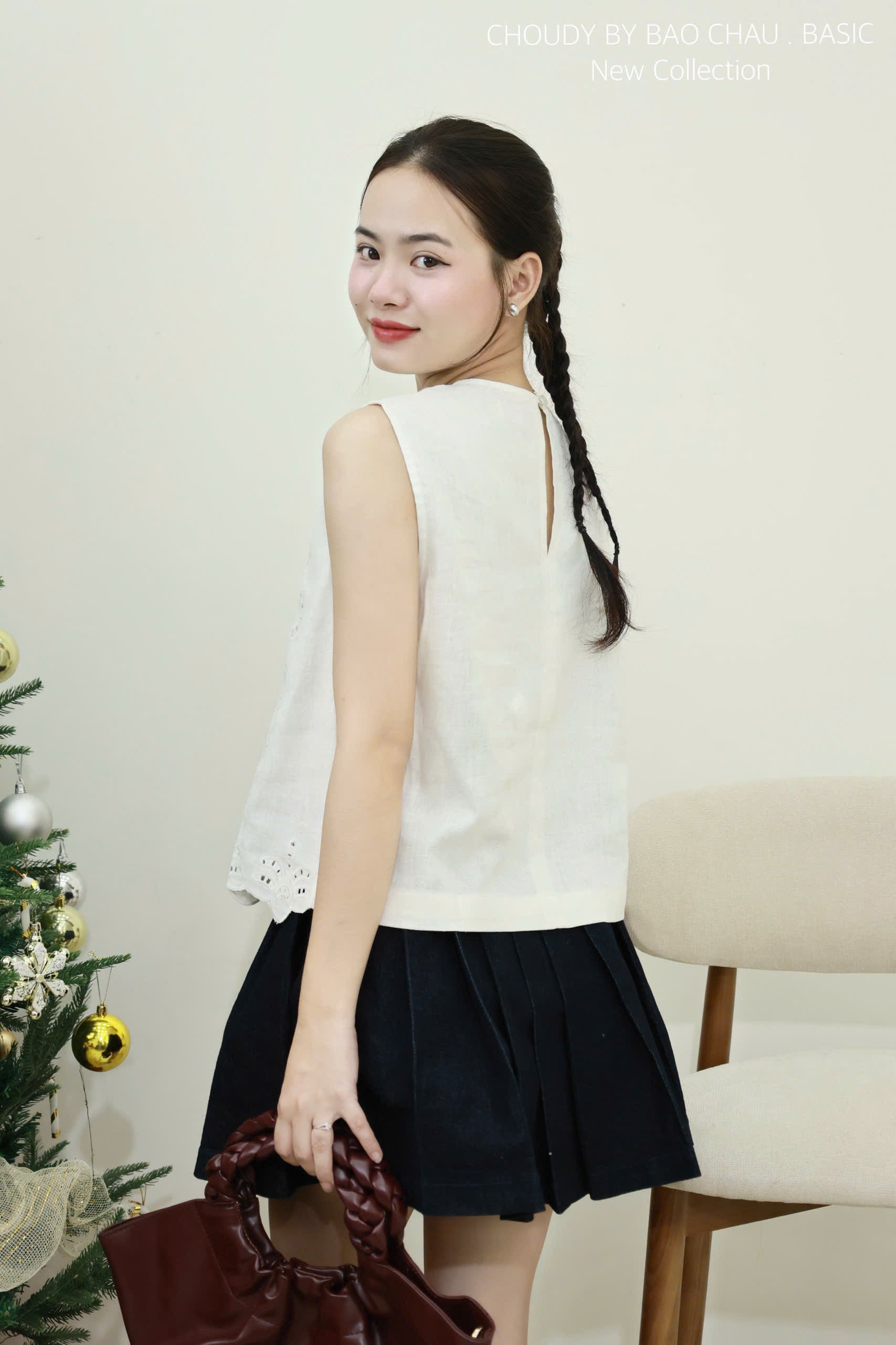 SALE U330 ÁO KIỂU ĐỤC LỖ_thumbnail_7