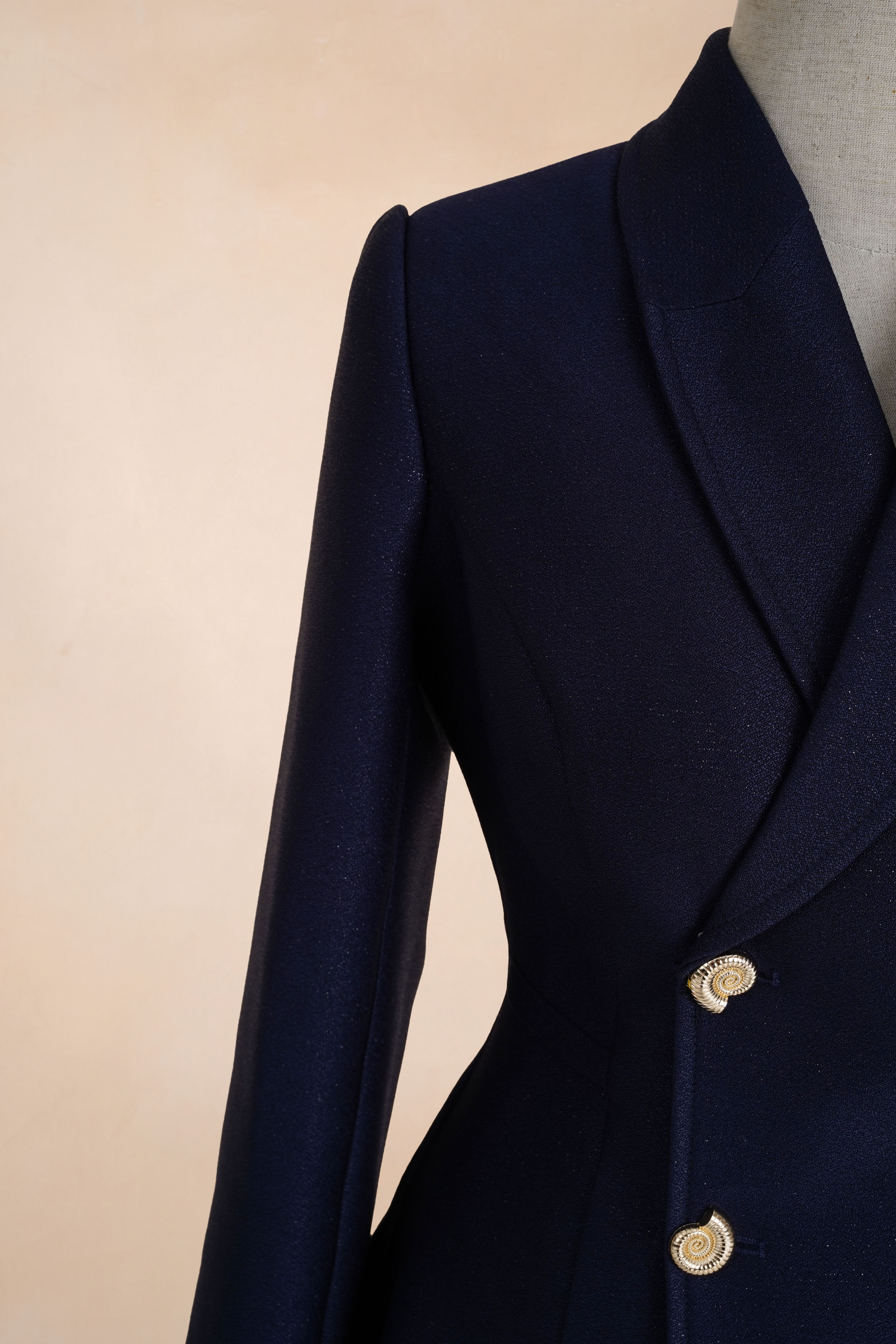 Áo Vest 3 Cúc Tay Dài_thumbnail_2