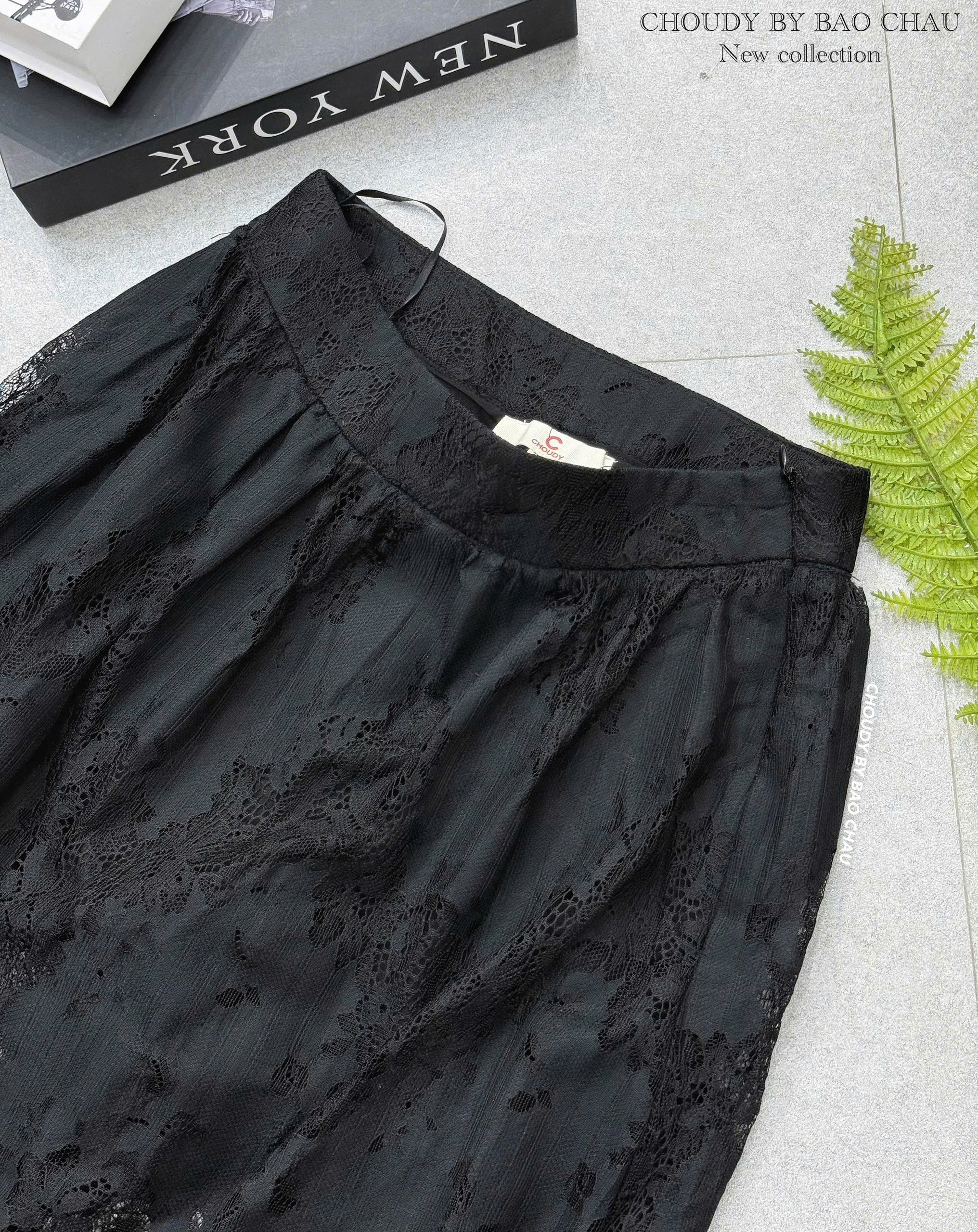 U323 CHÂN VÁY REN ĐEN_thumbnail_1