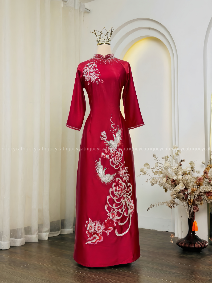 Áo Dài Bà Sui Màu Đỏ Thêu Hoa Bỉ Ngạn Hạc