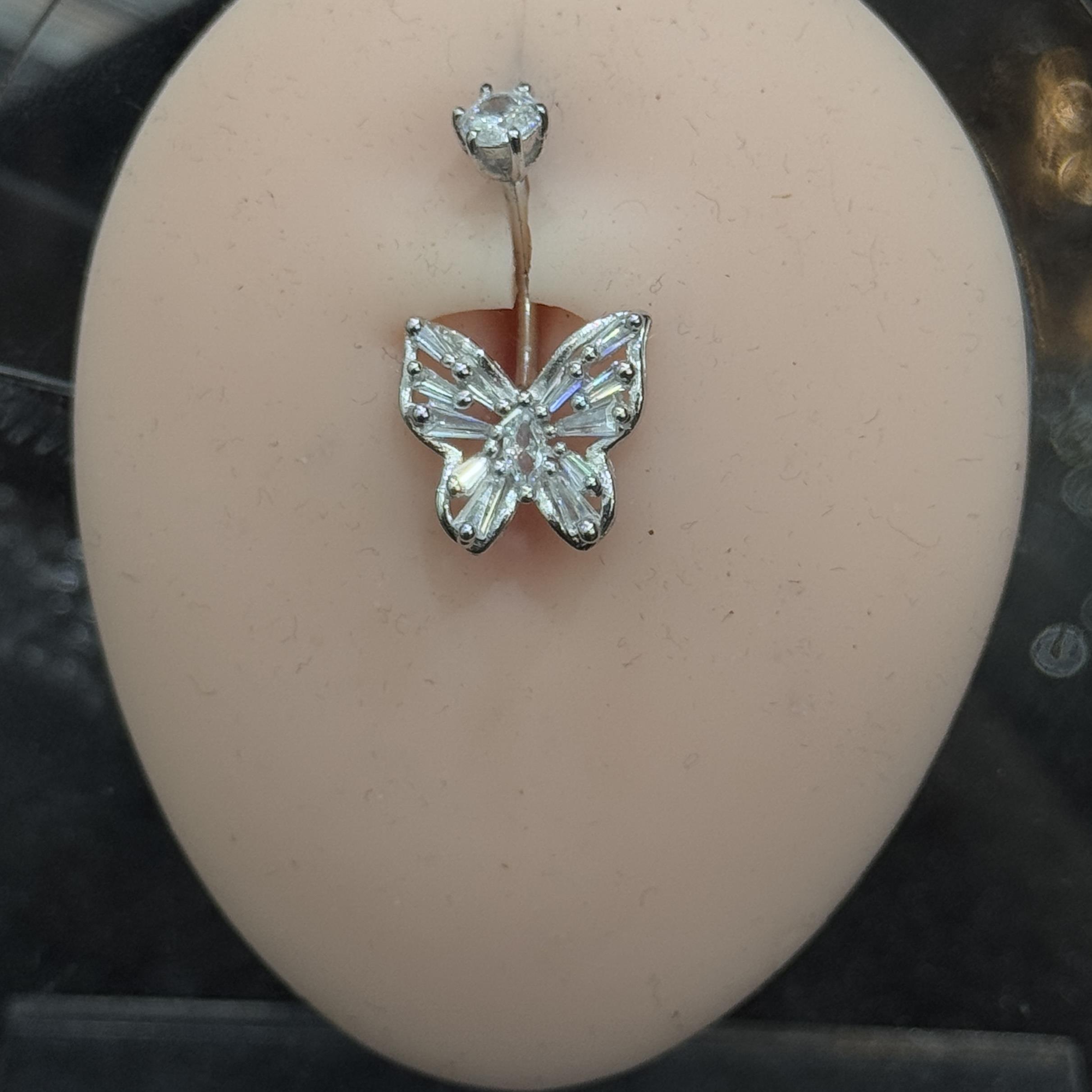 rốn bạc bé bướm to bốn cánh đính kim cương trắng _thumbnail_3