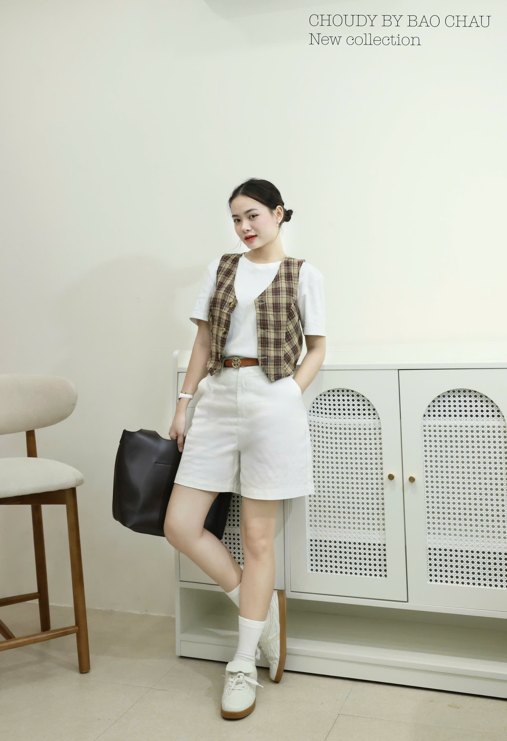 U774 QUẦN SHORT TRẮNG