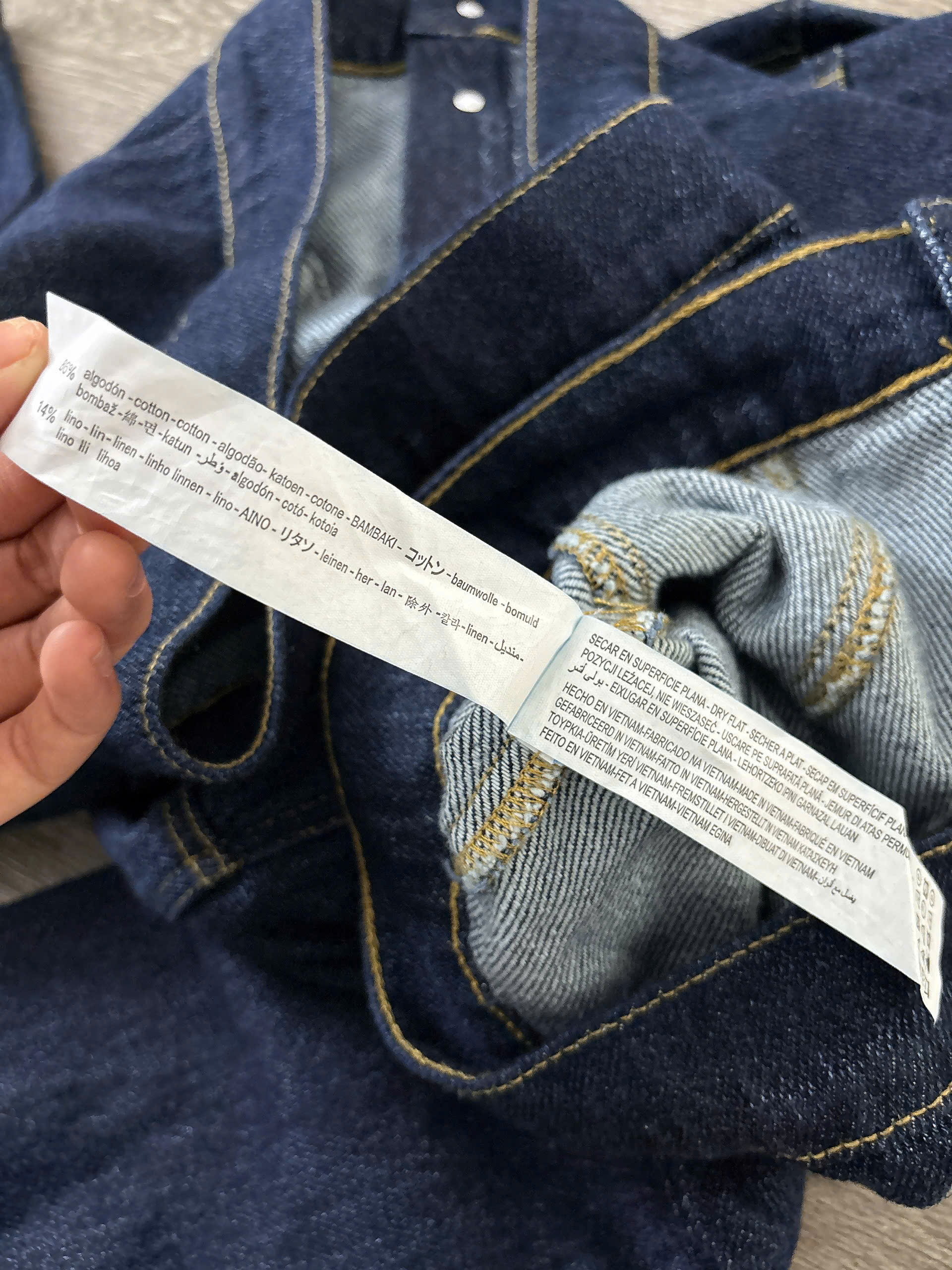 Áo khoác jean đậm 2 túi cúc_thumbnail_6