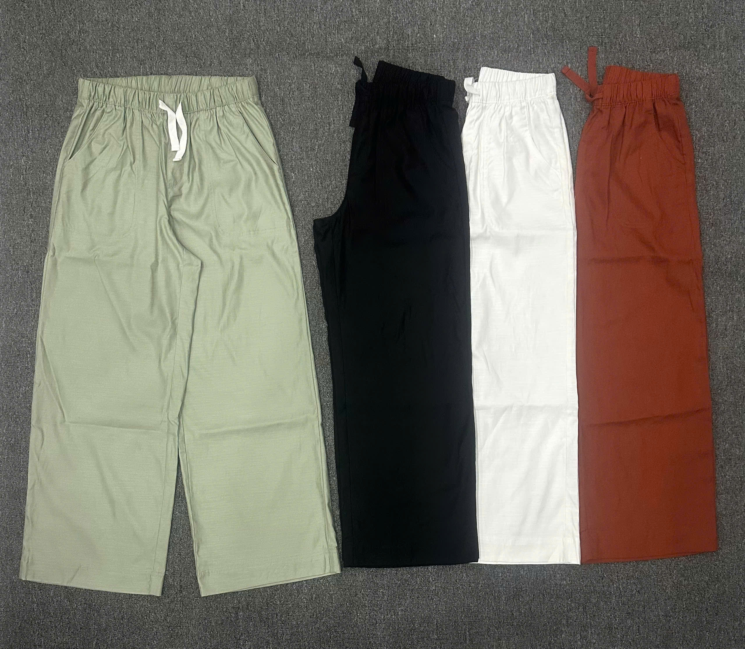 Q73 QUAN NU GAP (L11-5)