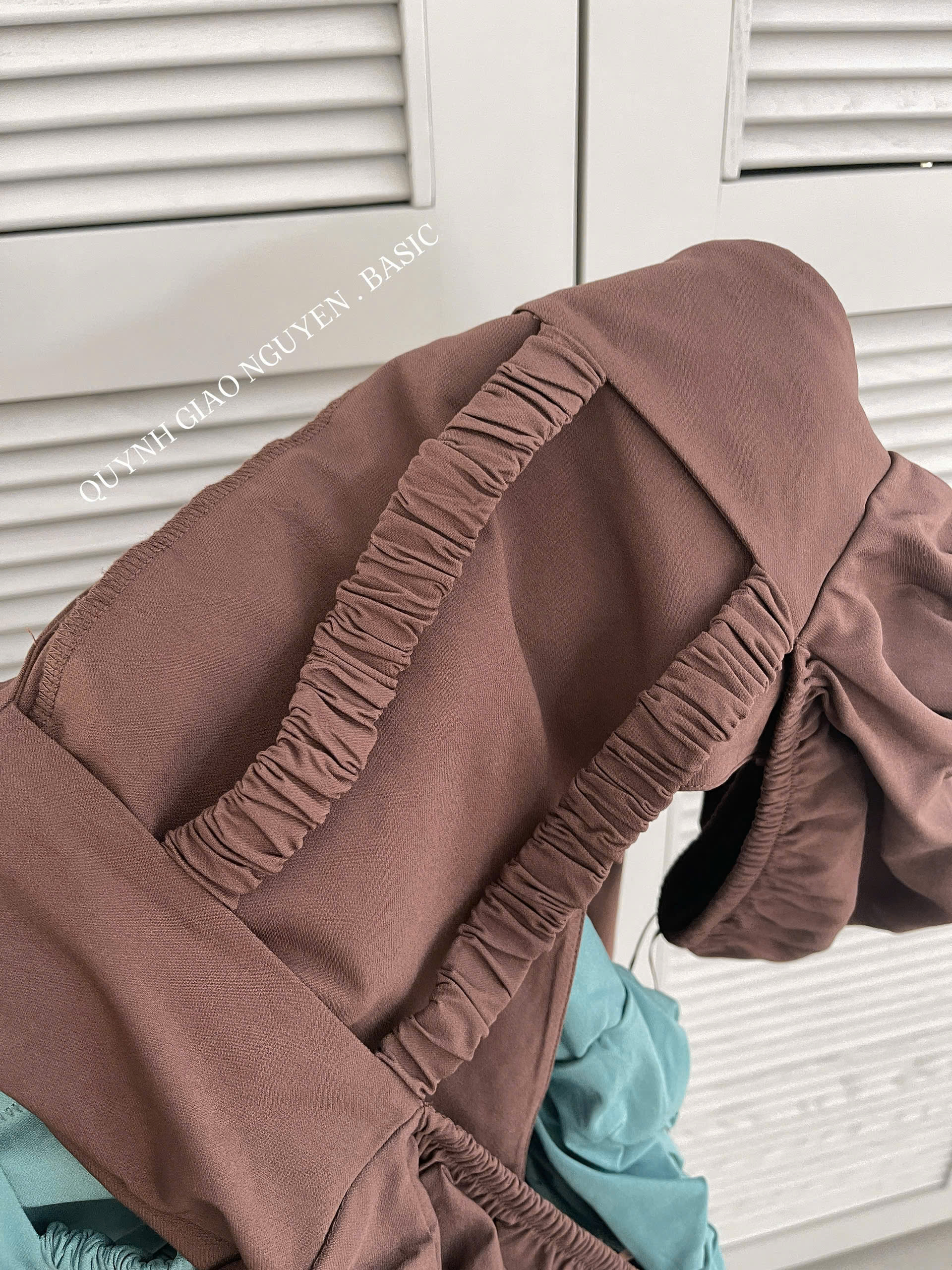 Đầm Stra hở lưng ( ĐEN )_thumbnail_11