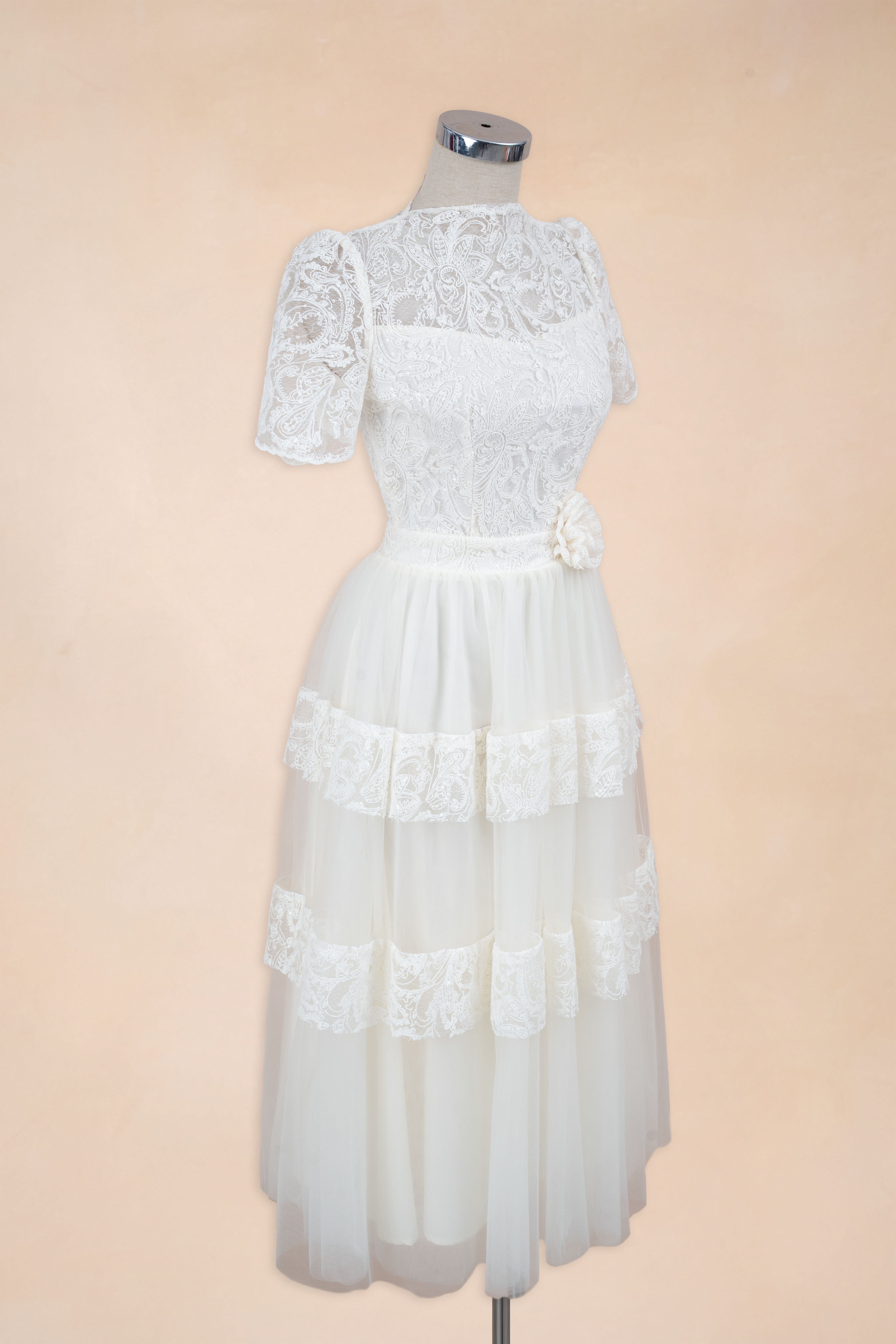 Đầm Xoè Ren Hoa Phối Tầng_thumbnail_3