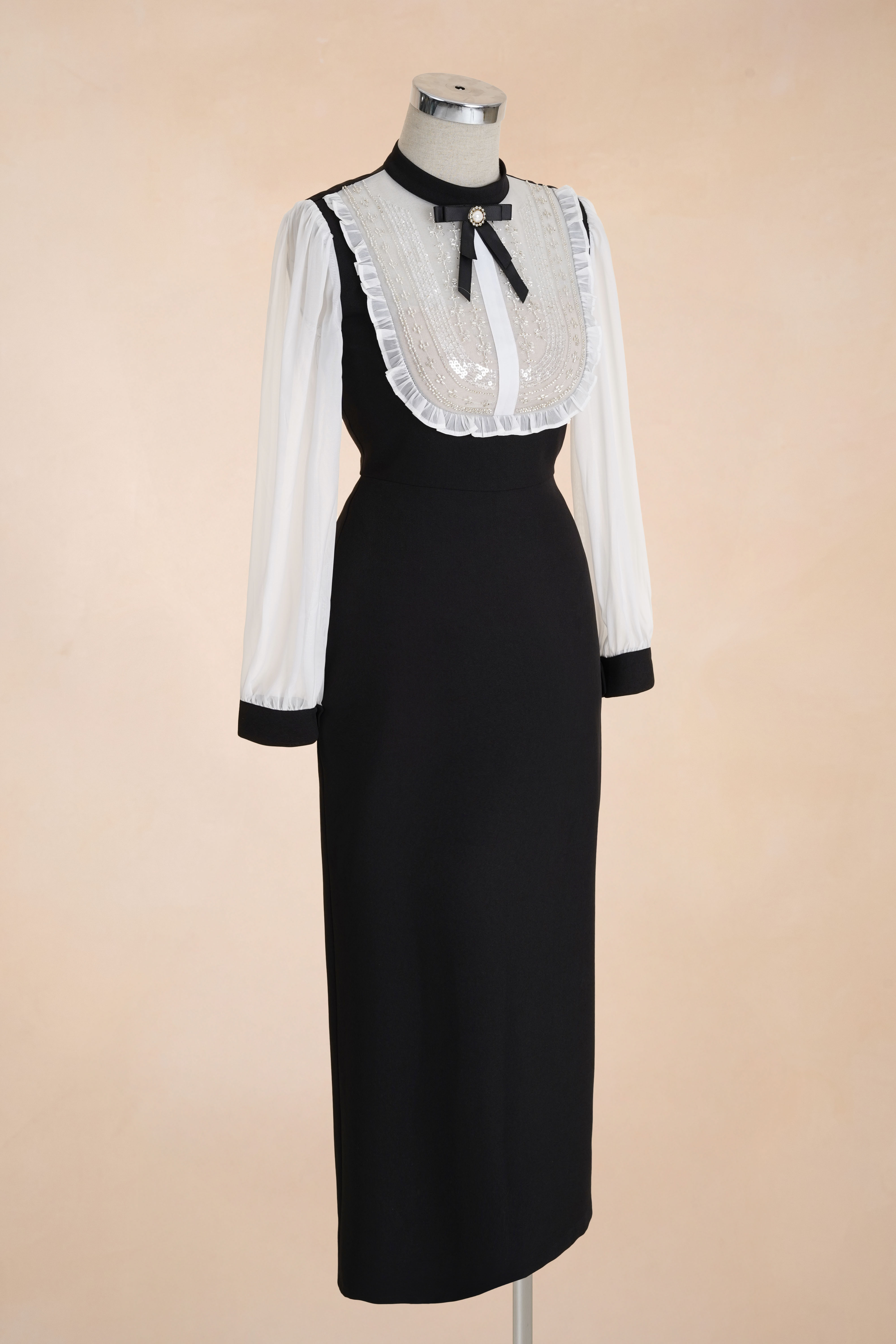 Đầm Bút Chì Bèo Ngực Tag Cài_thumbnail_2