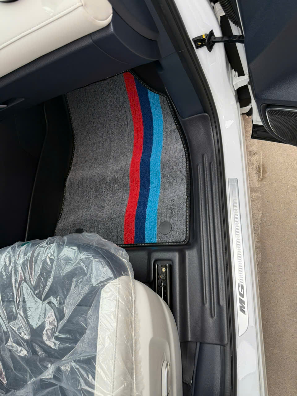 Thảm Lót Sàn Ô Tô Nhựa Đúc TPE MG HS_thumbnail_3