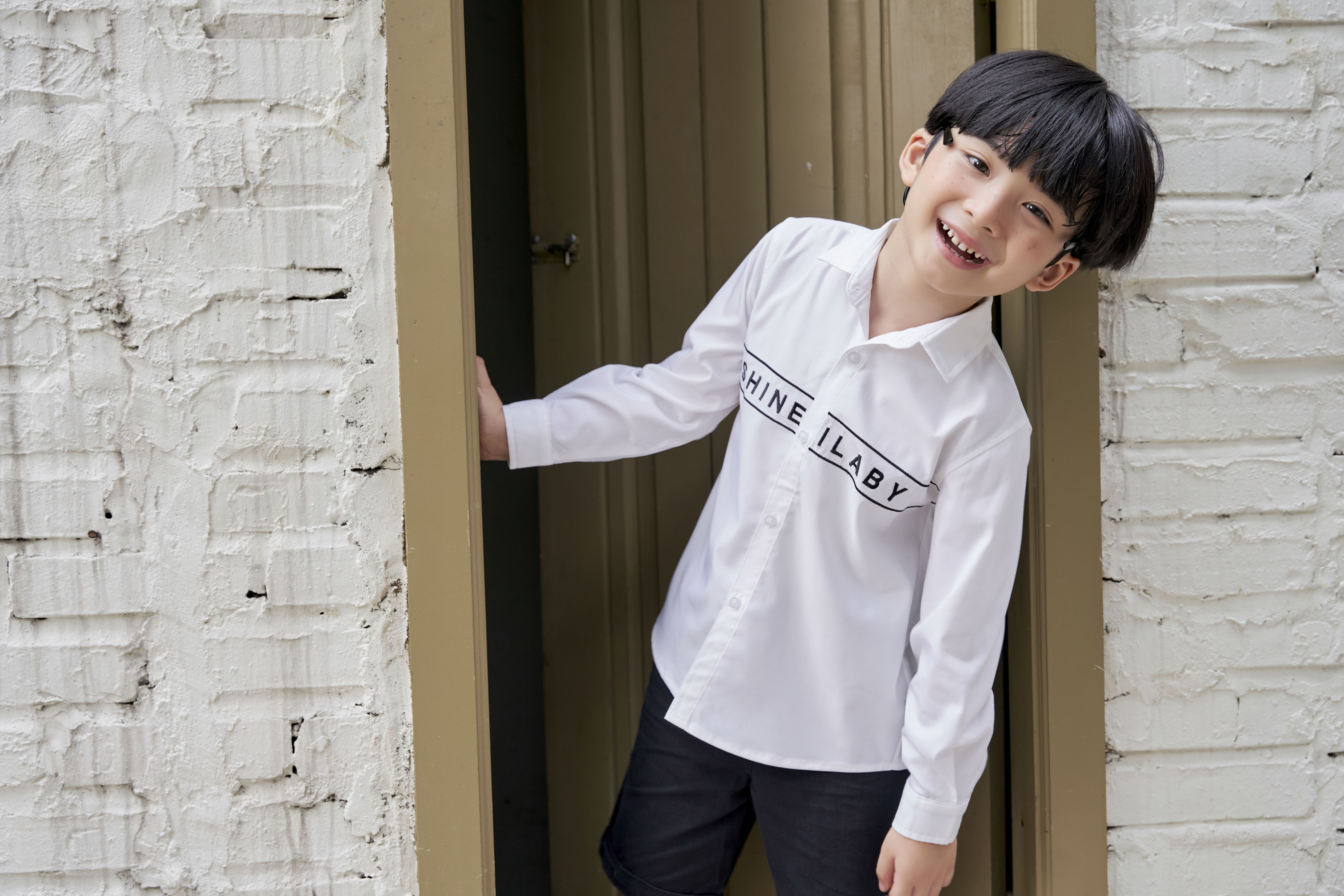 Sơ mi dài tay thêu 