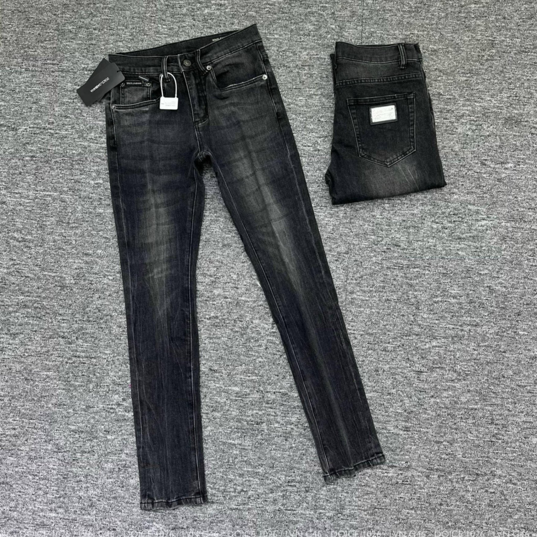 L94 1026 JEAN DSQ2