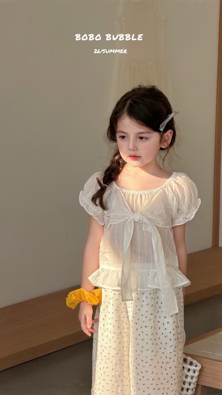 C186 - Áo trắng hãng BB (sz 90-140)