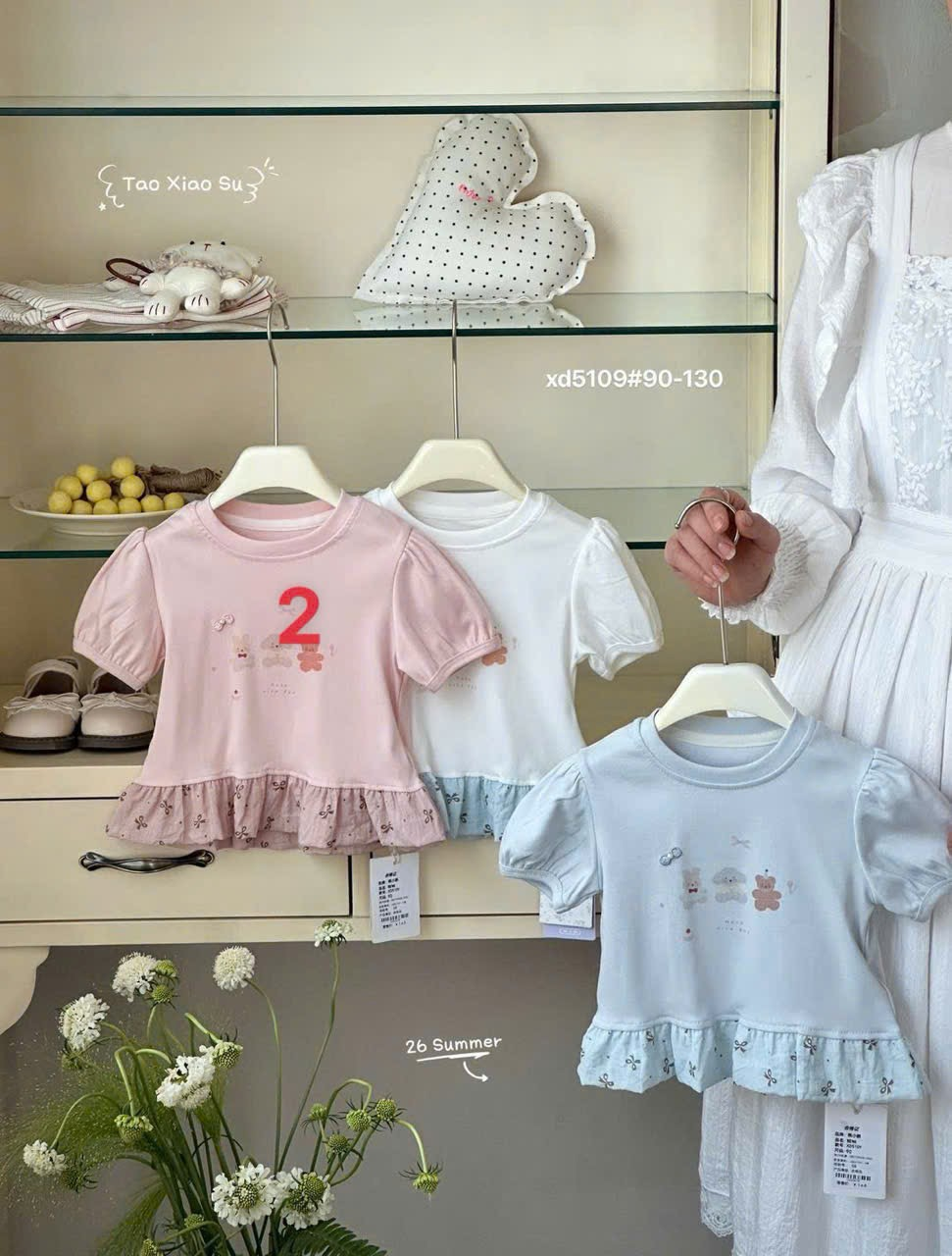 (C34) Áo thun cộc tay hoạ tiết gấu viền bèo nơ màu hồng hãng TX