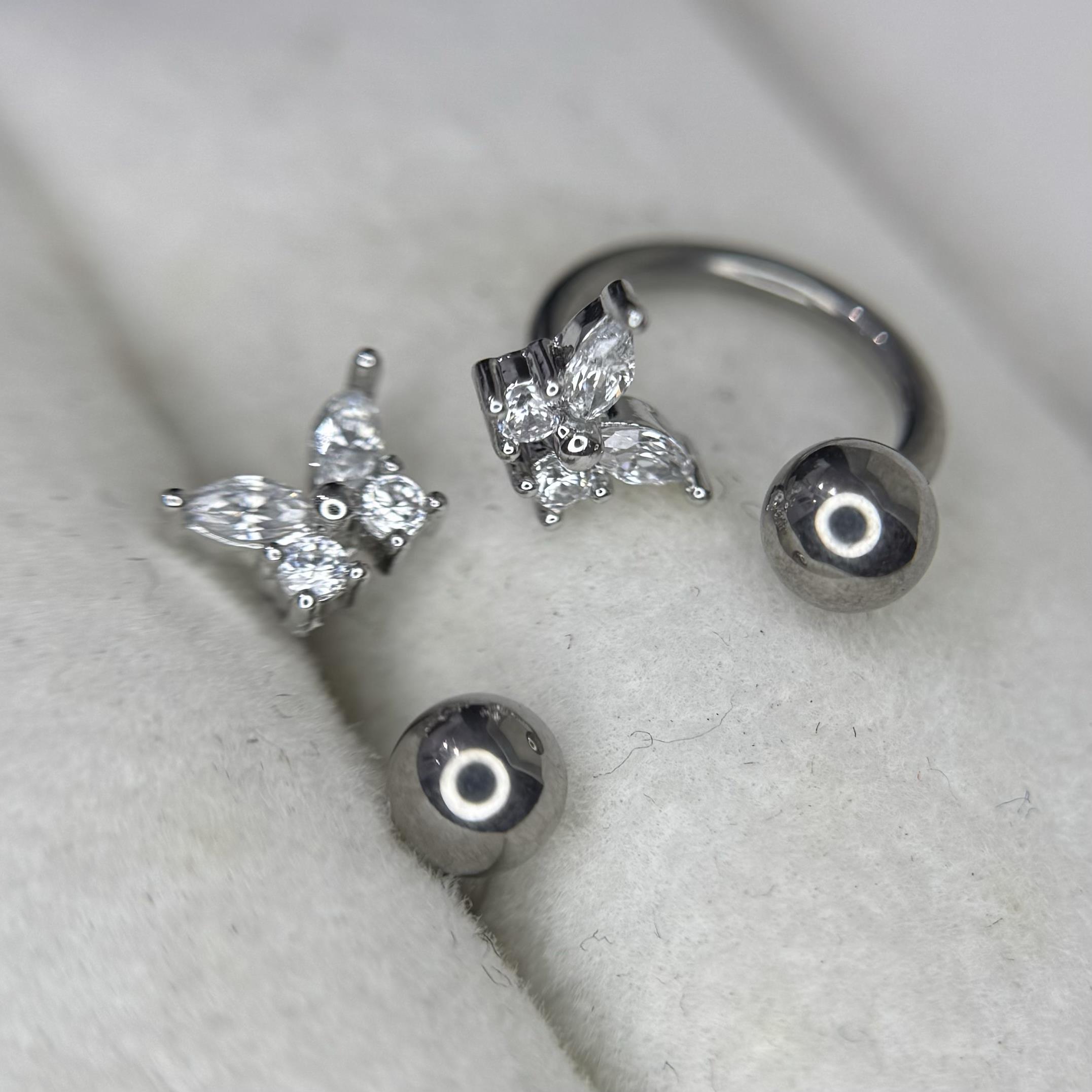 septum thân titan bướm trắng size 6