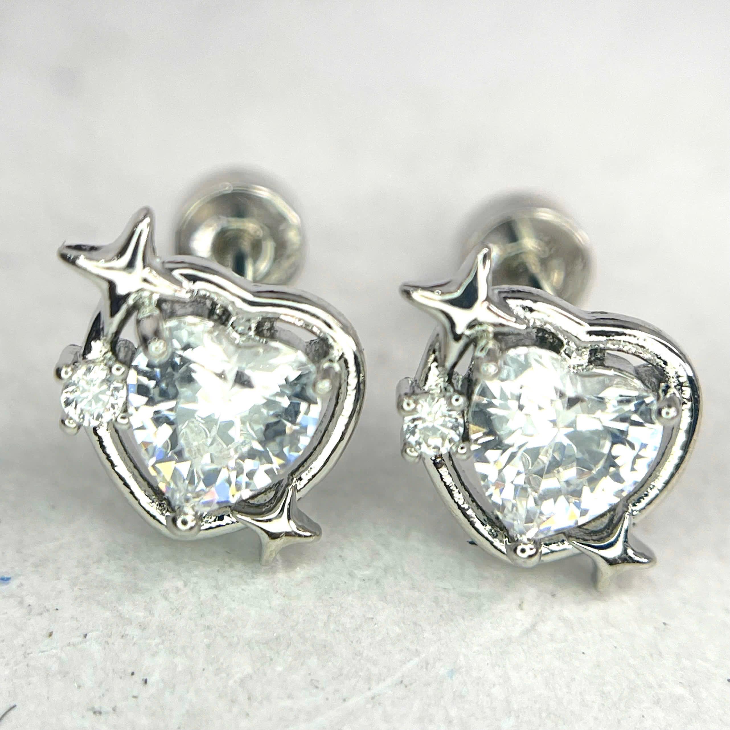 khuyên kiểu trái tim trắng to bi vặn