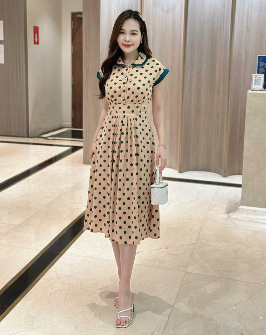 Đầm xòe họa tiết chấm bi cổ Peter cột nơ_thumbnail_3