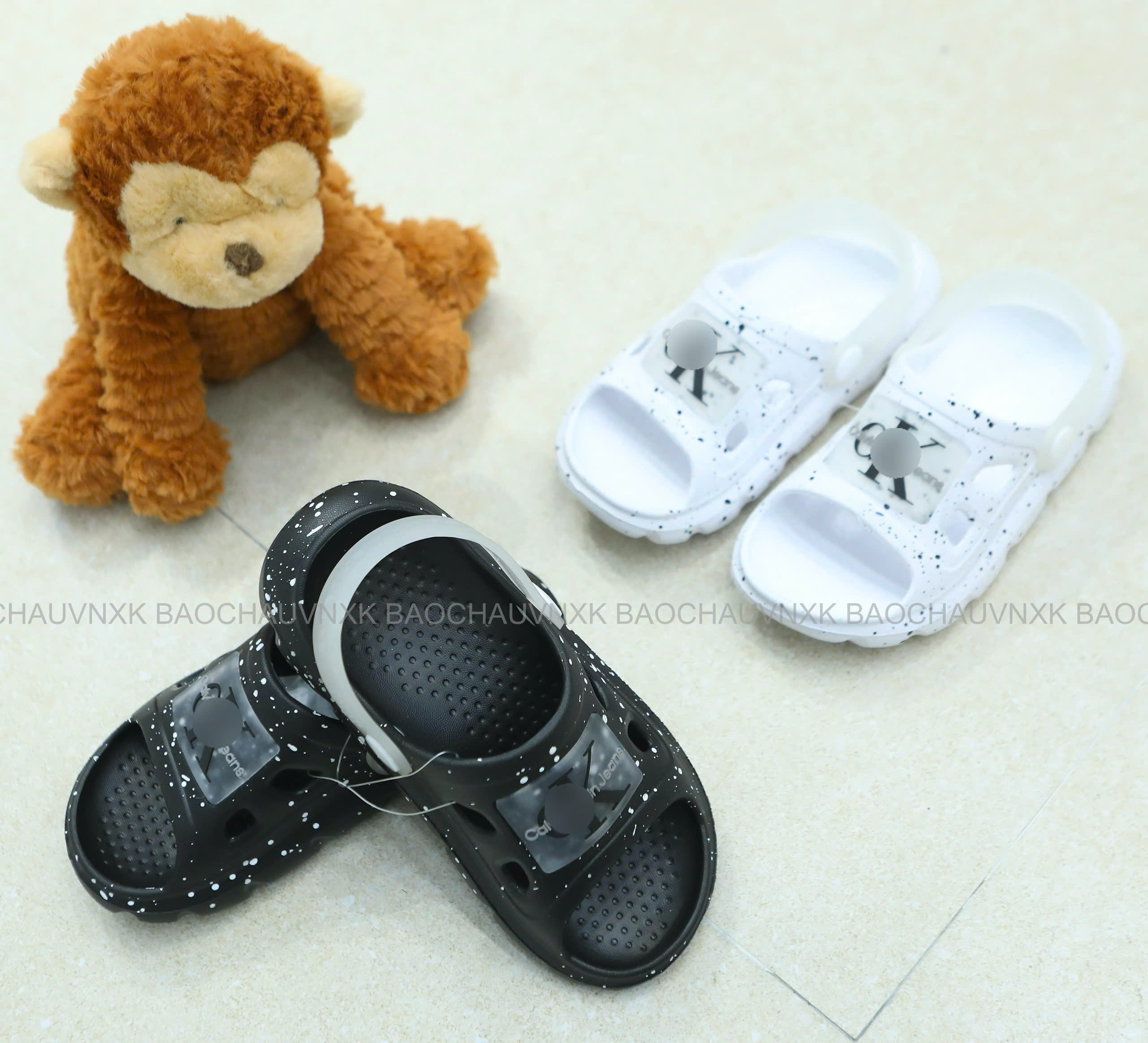 SALE D23 DÉP BÉ 2 MÀU