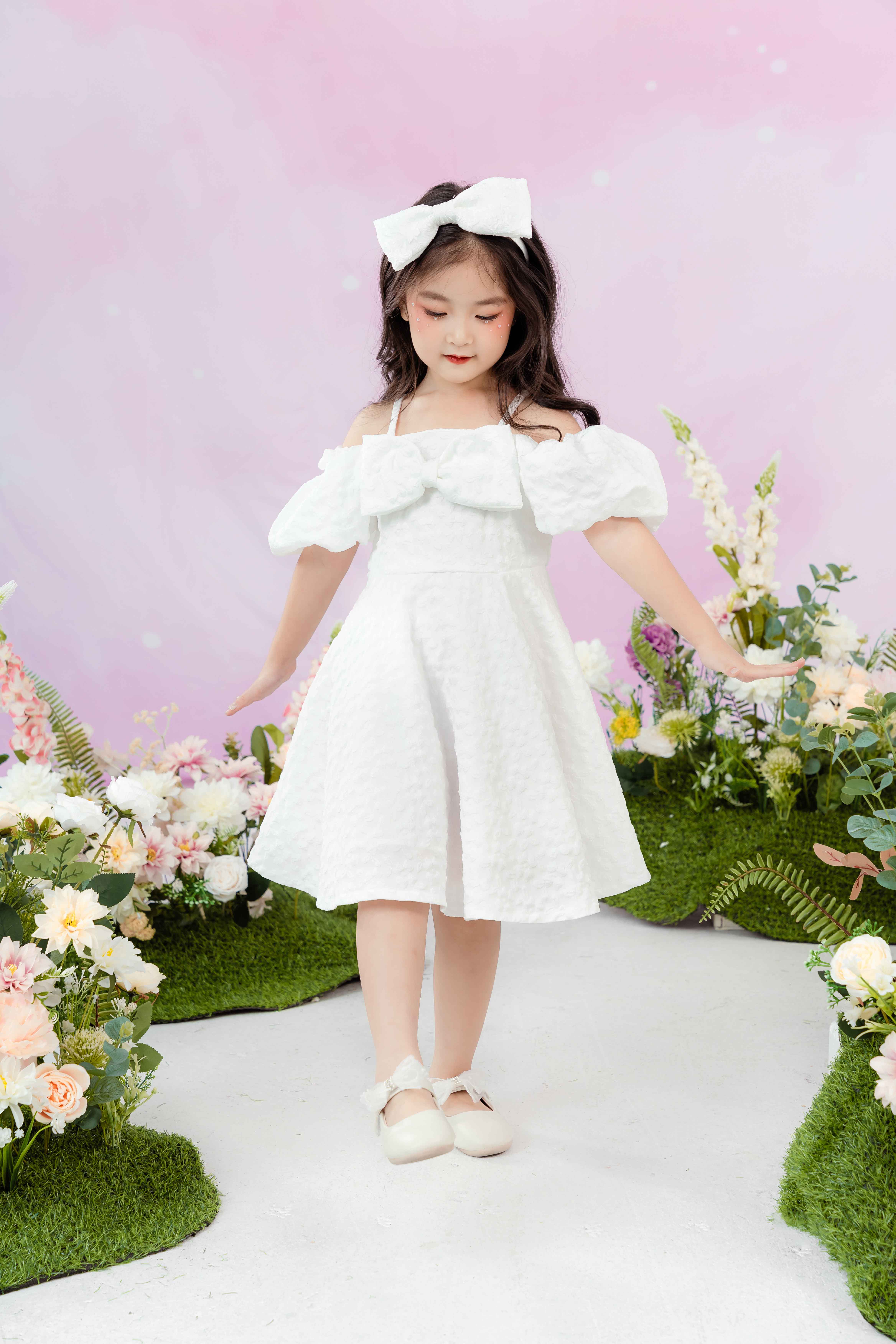 Váy gấm trễ vai phối nơ ngực_thumbnail_3