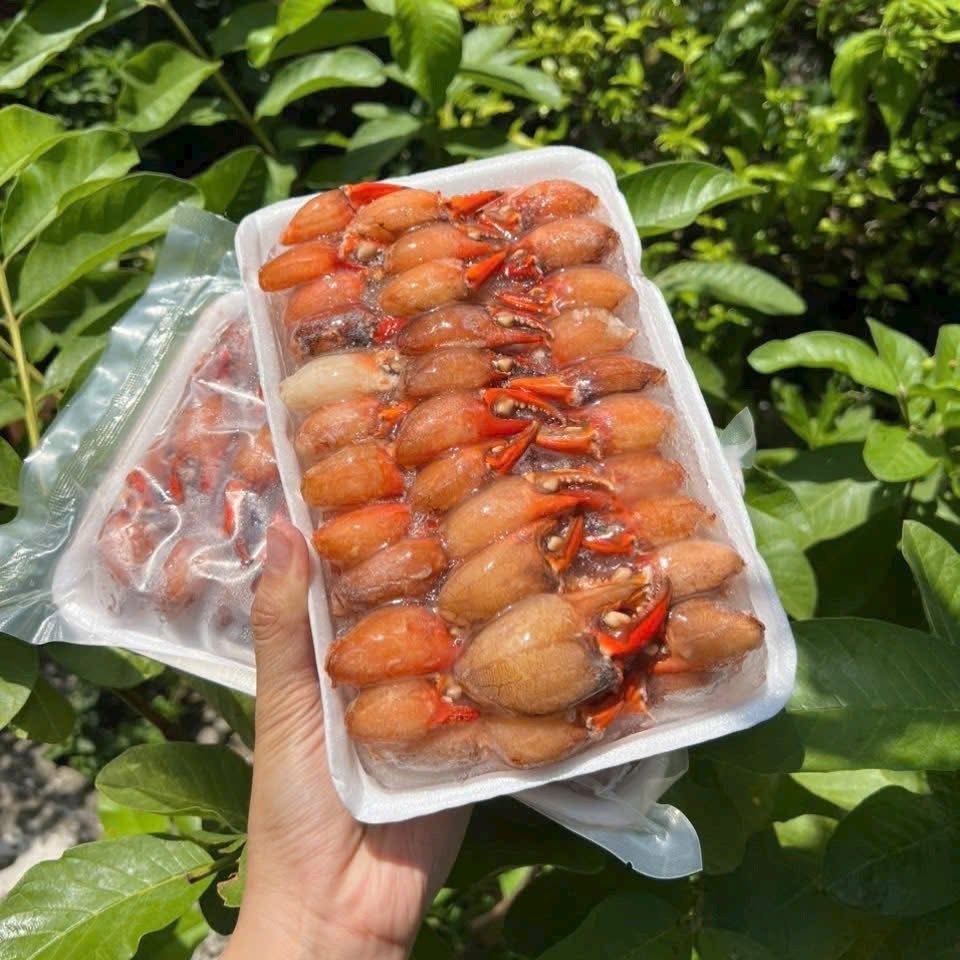 Thịt Càng Cua Rút Xương_thumbnail_6