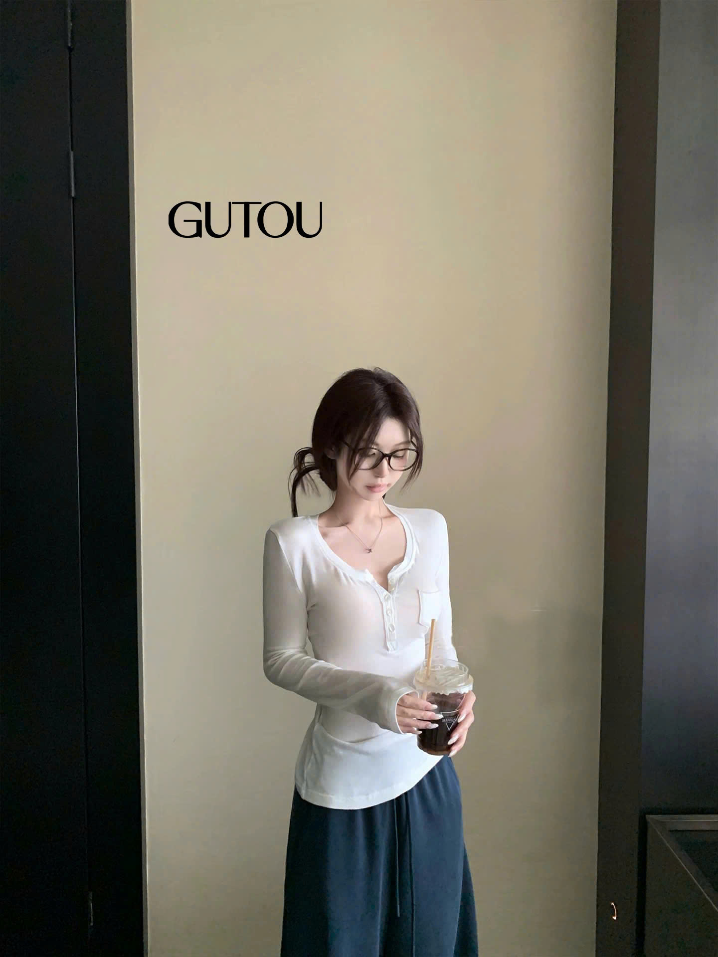 [ GUTOU ] Áo Thun Tay Dài Cài Nút The Henly