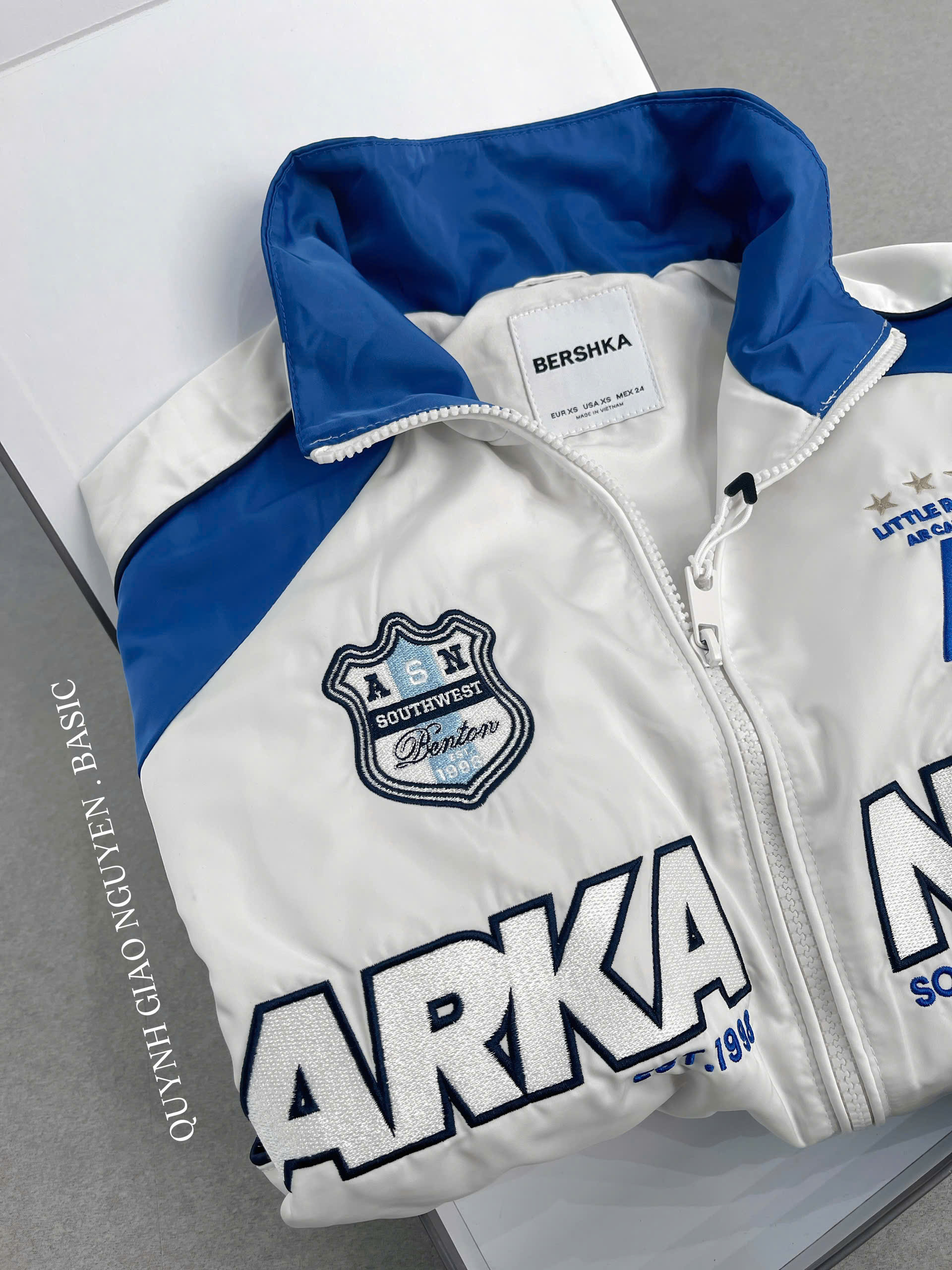 Áo thun viền Cali ( TRẮNG )_thumbnail_23