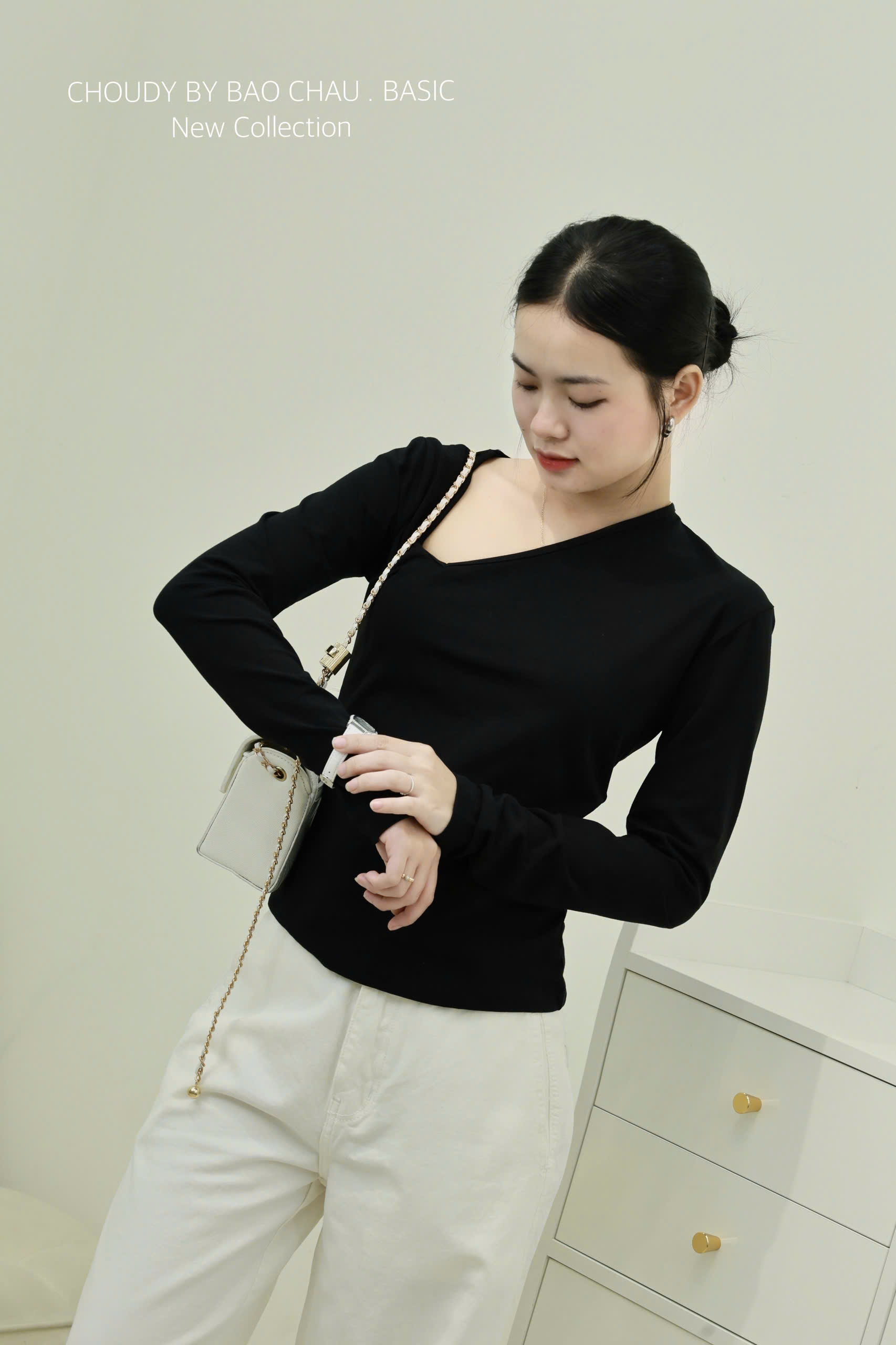 SALE U519 ÁO THUN TAY DÀI ĐEN_thumbnail_6