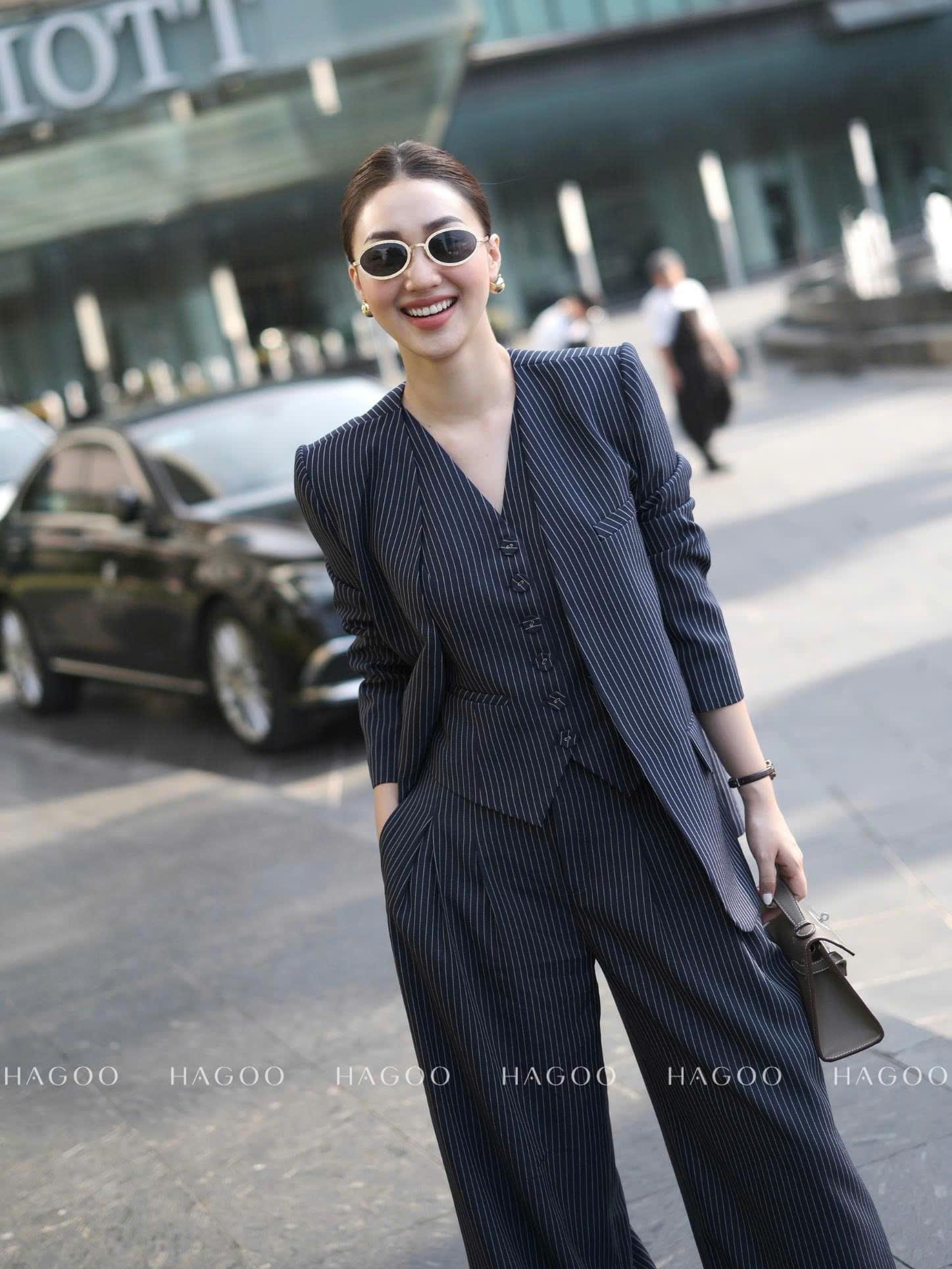 Áo gile dáng ngắn HAGOO_thumbnail_4