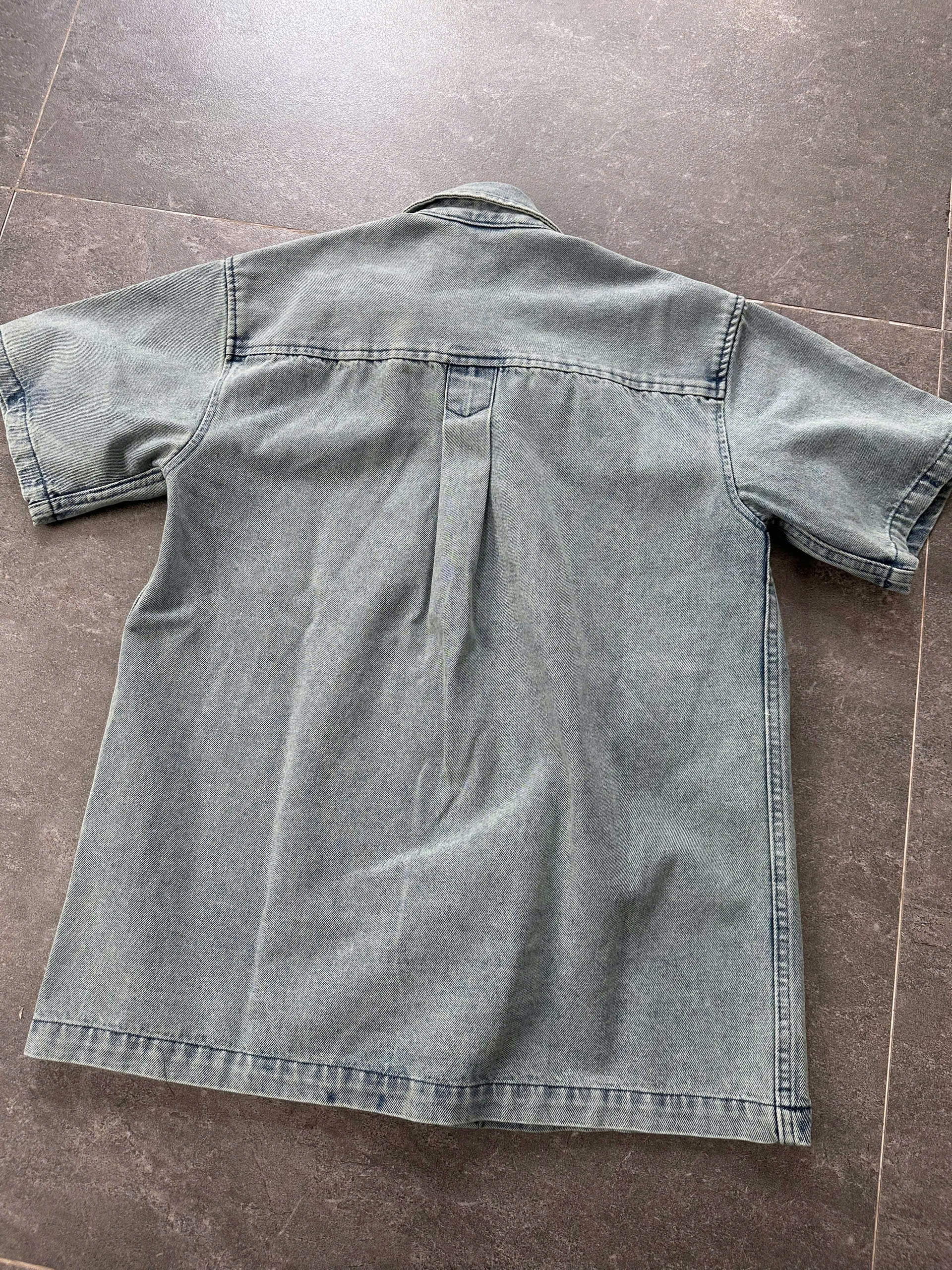 Short Sleeve Denim Shirt_thumbnail_4