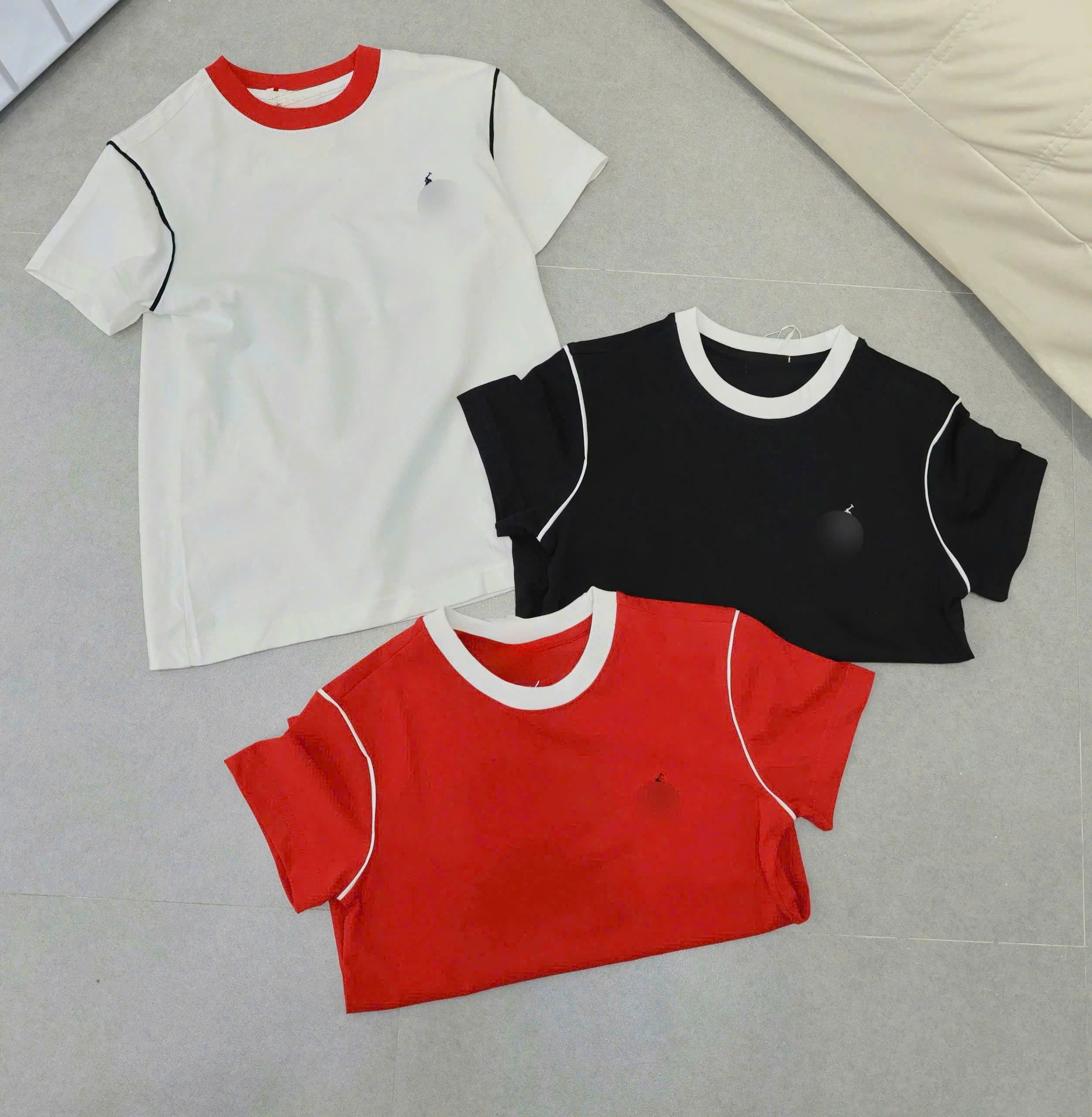 SALE U24 ÁO THUN 3 MÀU_thumbnail_2