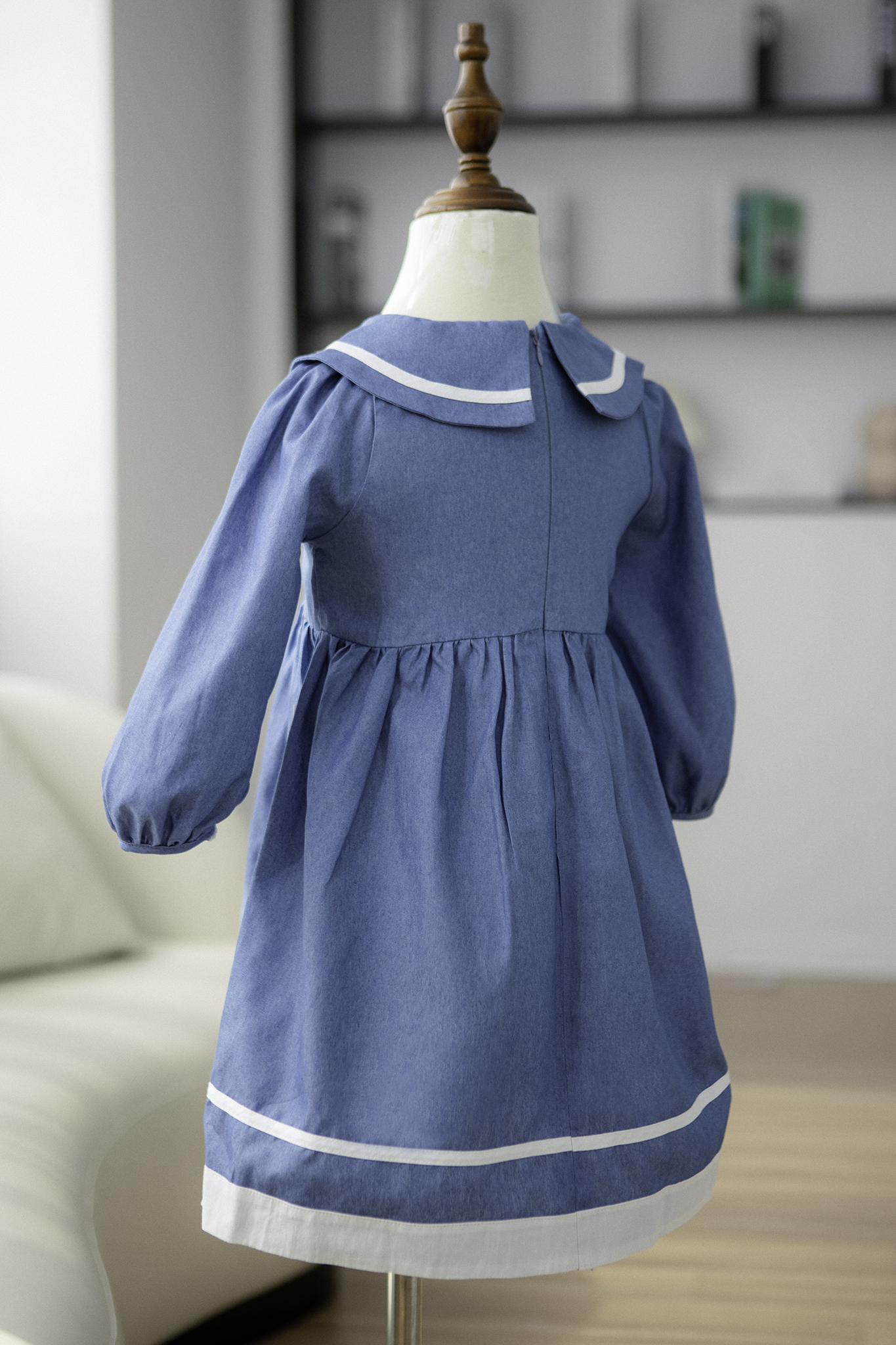 Váy lá cổ cánh bướm lệch phối dây_thumbnail_3