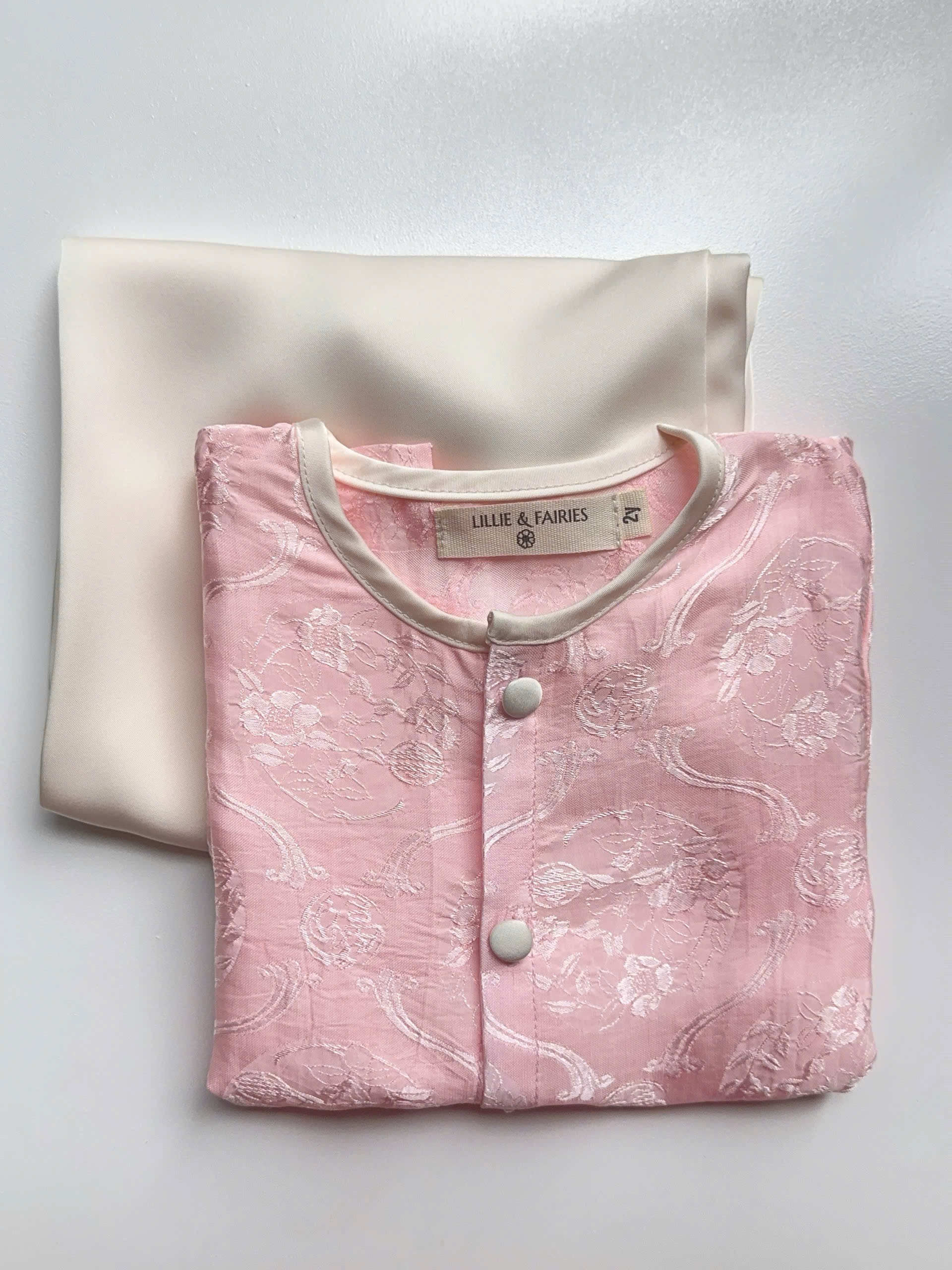 Set Cô Ba Người Lớn_thumbnail_1