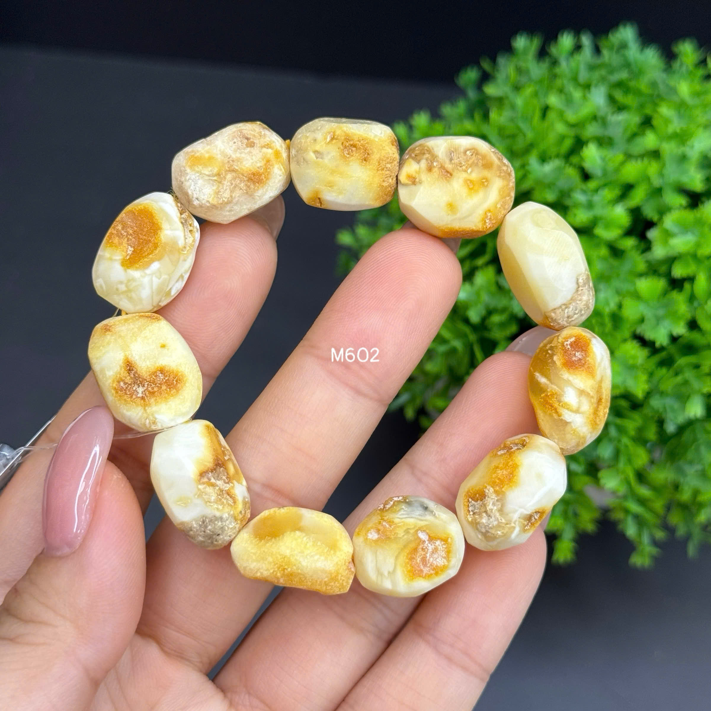 Lắc Tay Hổ Phách Bạch Thô - M602_thumbnail_3