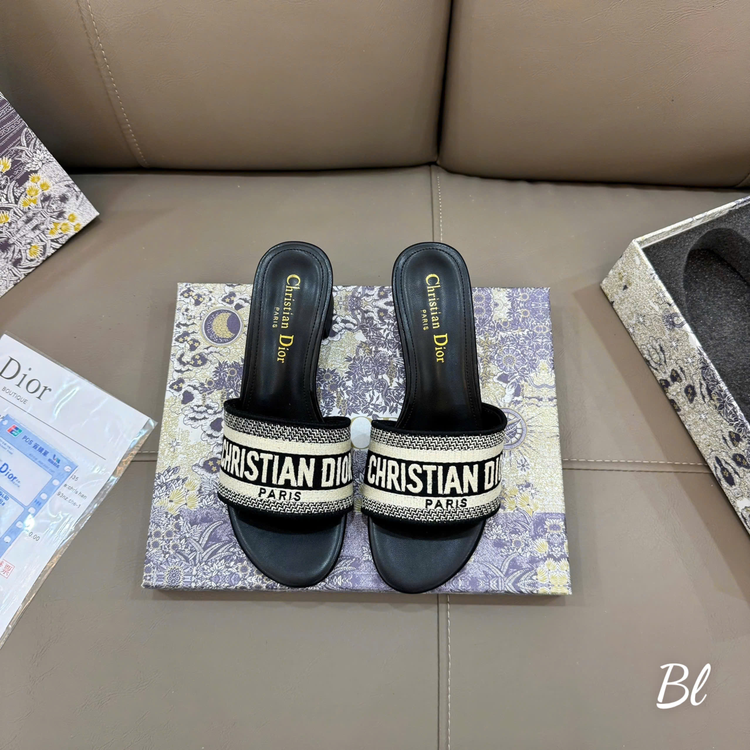 🤟🏻🤟🏻🤟🏻 Guốc dior hàng super 