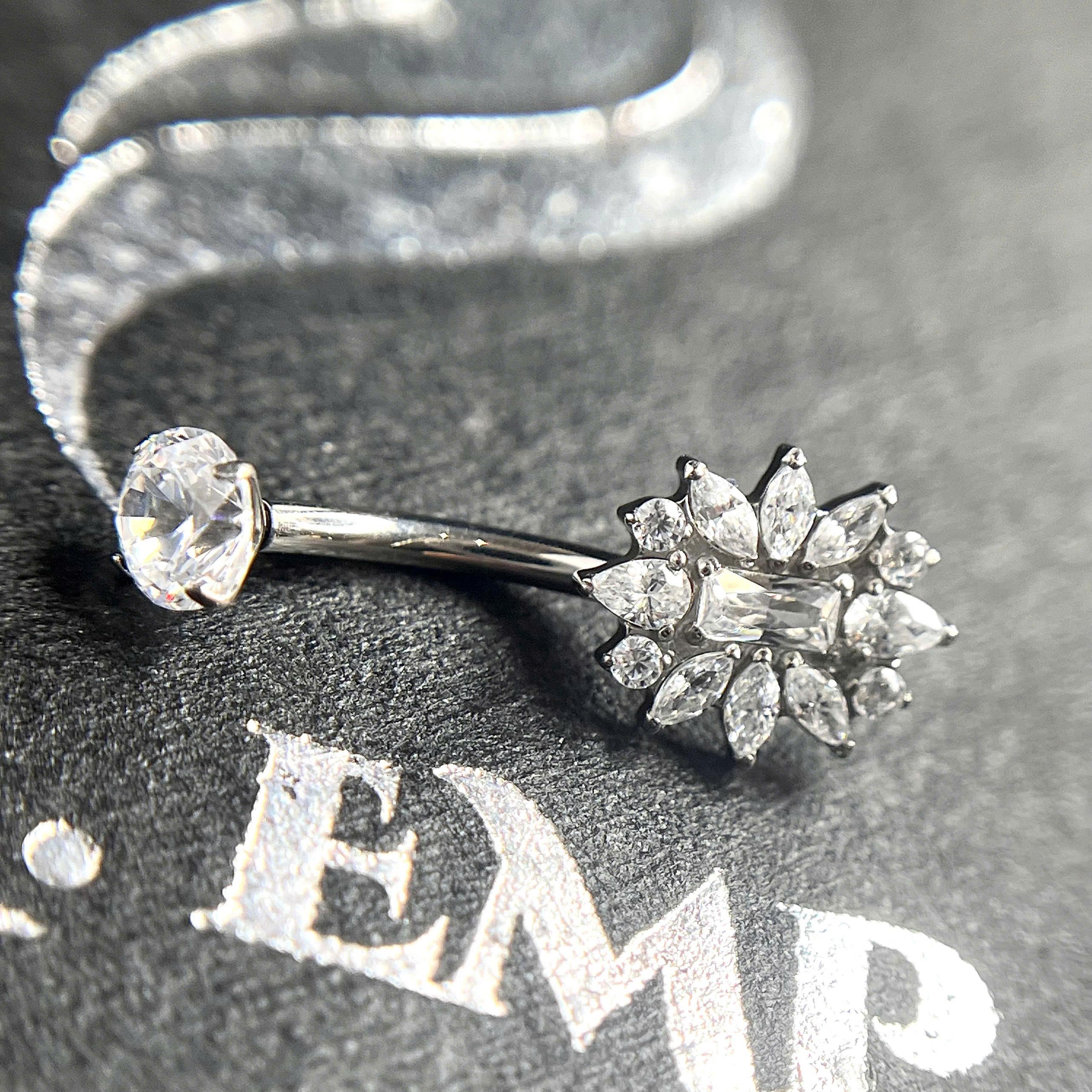 Rốn titan hoa nhụy đá vuông_thumbnail_1