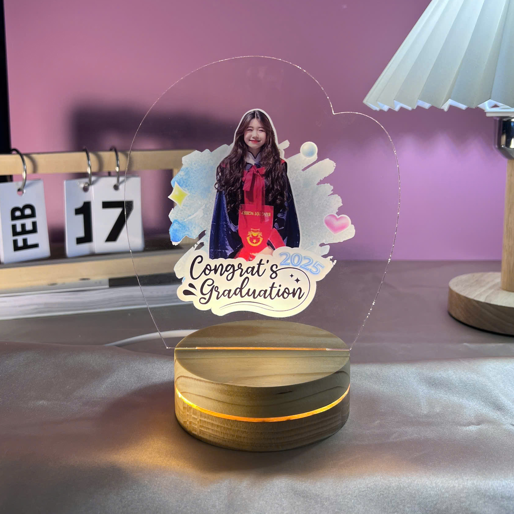 Đèn LED 3D in ảnh cá nhân hóa – Quà tốt nghiệp độc đáo, lưu giữ kỷ niệm ý nghĩa ngày ra trường dành cho bạn bè, người thân yêu_thumbnail_7