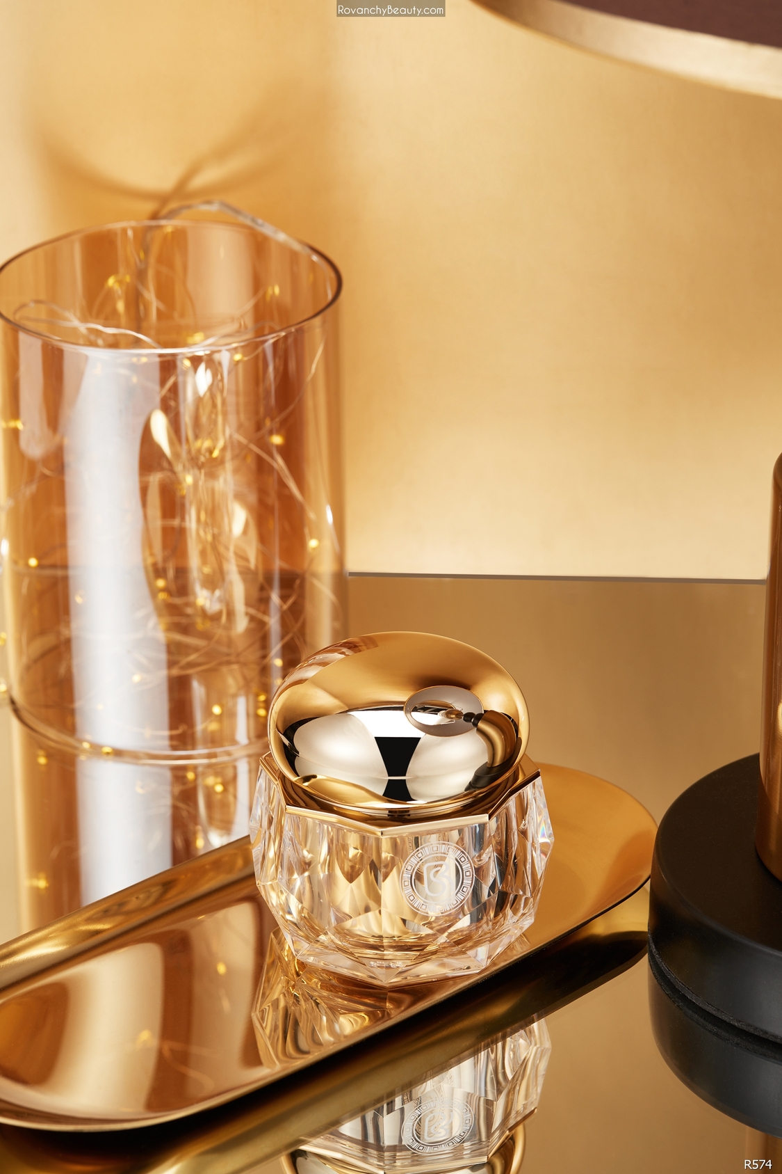 Kem Dưỡng Da R574 ROVANCHY Chiết Xuất Cúc Trắng - Cấp Ẩm, Làm Sáng Da, Kiểm Soát Dầu - 50g_thumbnail_3