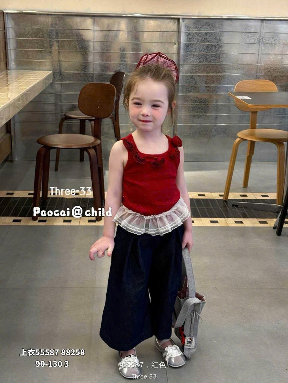 (A108) Áo thun sát nách hoạ tiết đính hoa nổi màu đỏ