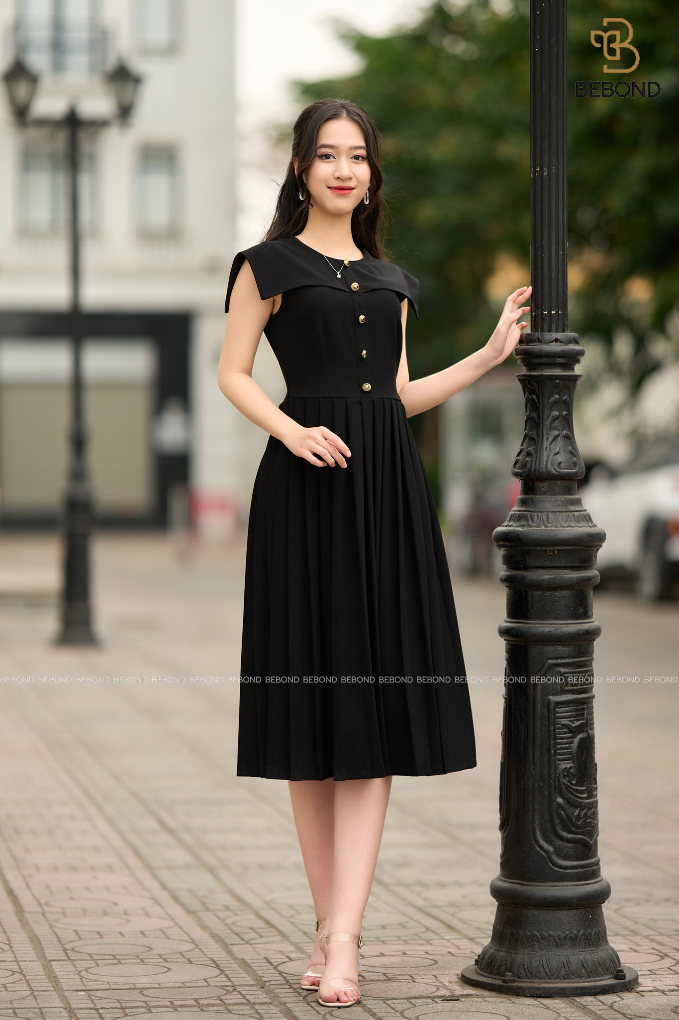 ĐẦM NỮ HOÀNG XẾP LY MÀU ĐEN- LOUISA DRESS_thumbnail_2