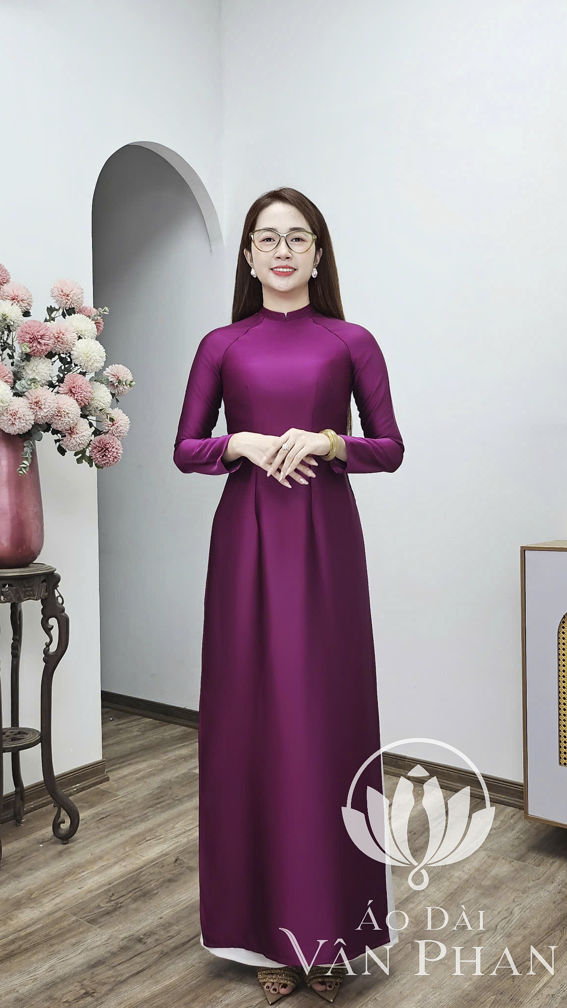 A3078 áo dài cổ 2p tay dài lụa tô châu tím Cẩm_thumbnail_2