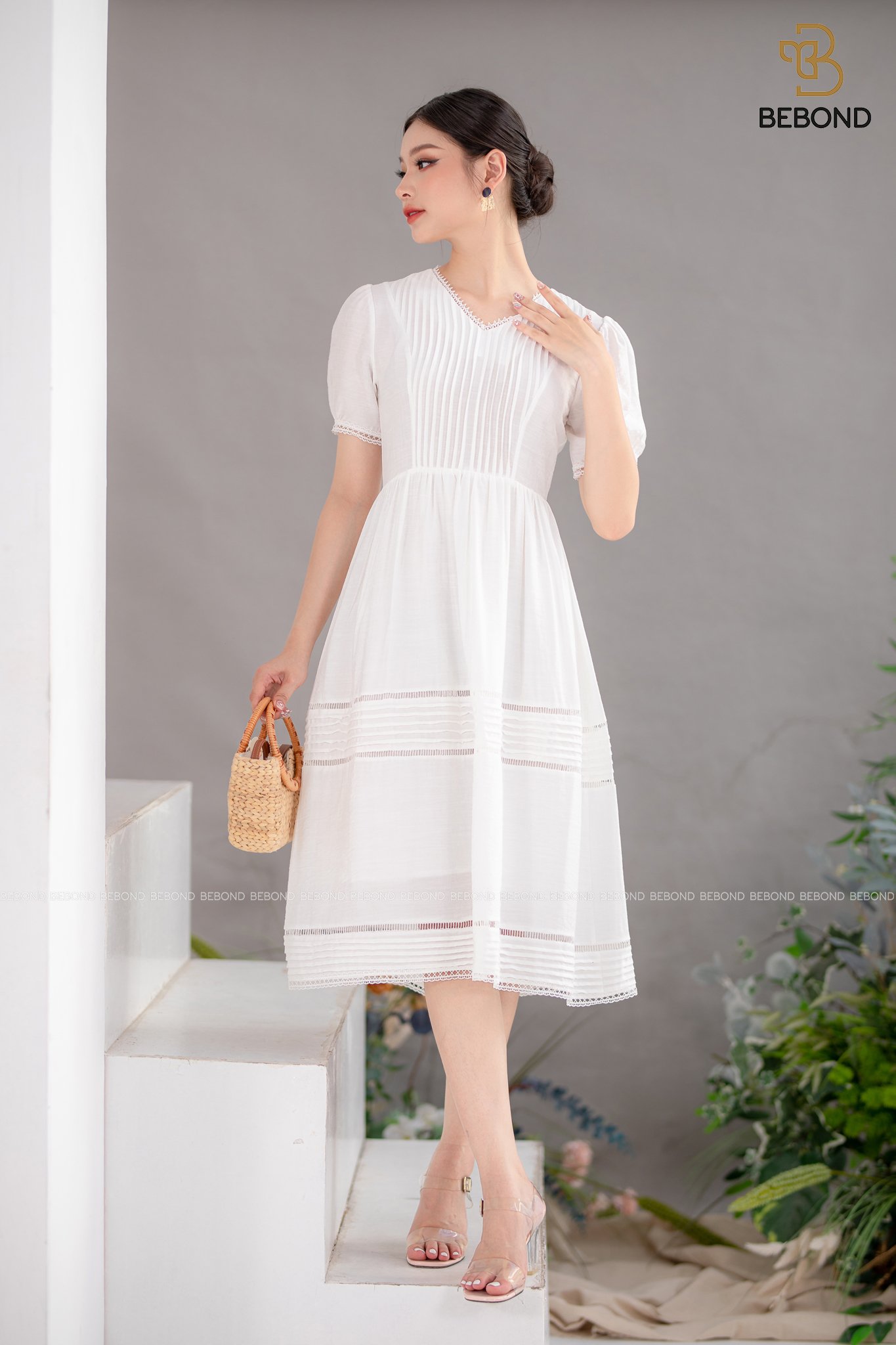 Đầm xòe cổ V màu TRẮNG - Yuna Dress_thumbnail_1