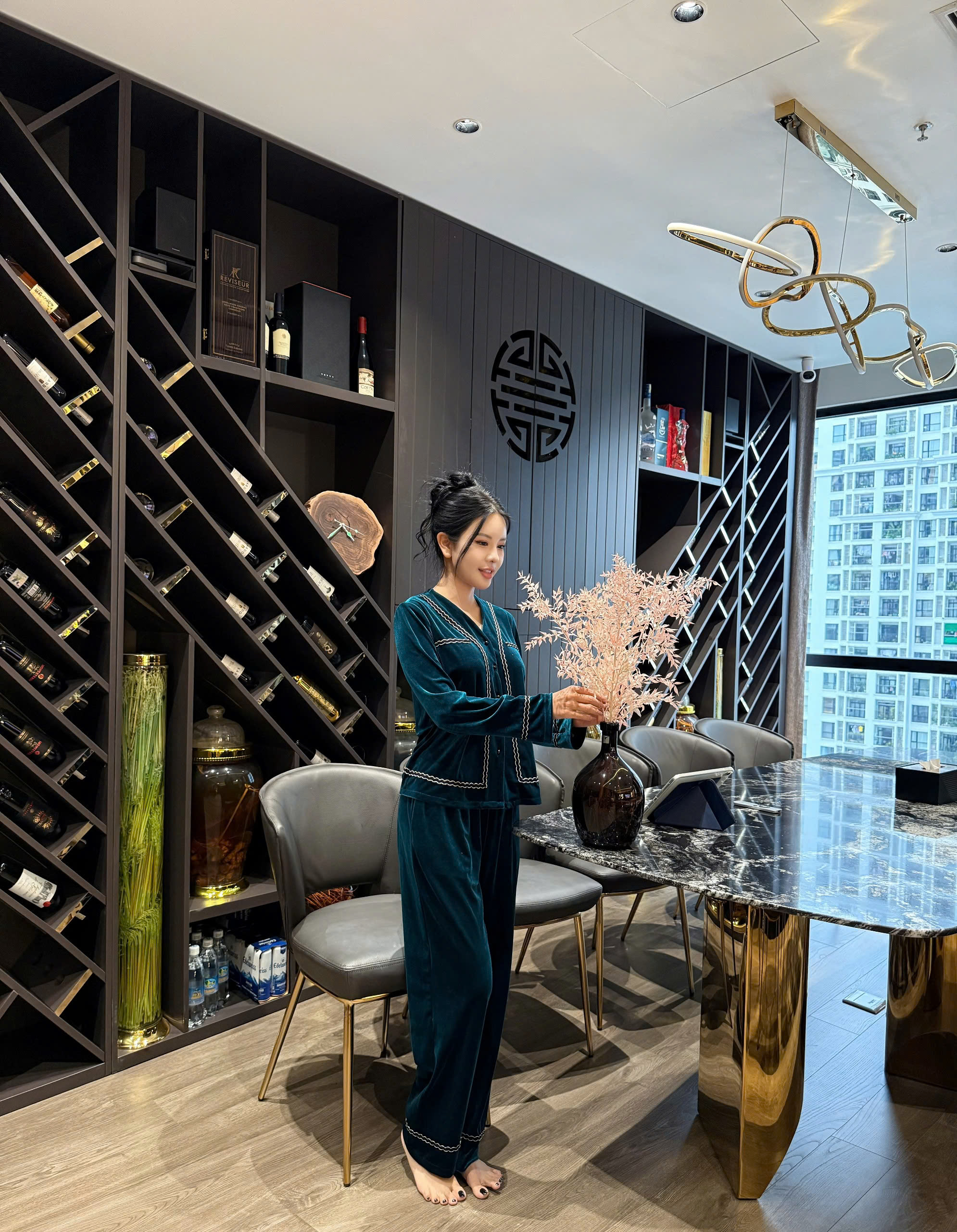 Bộ nhung áo dài, quần dài BN579