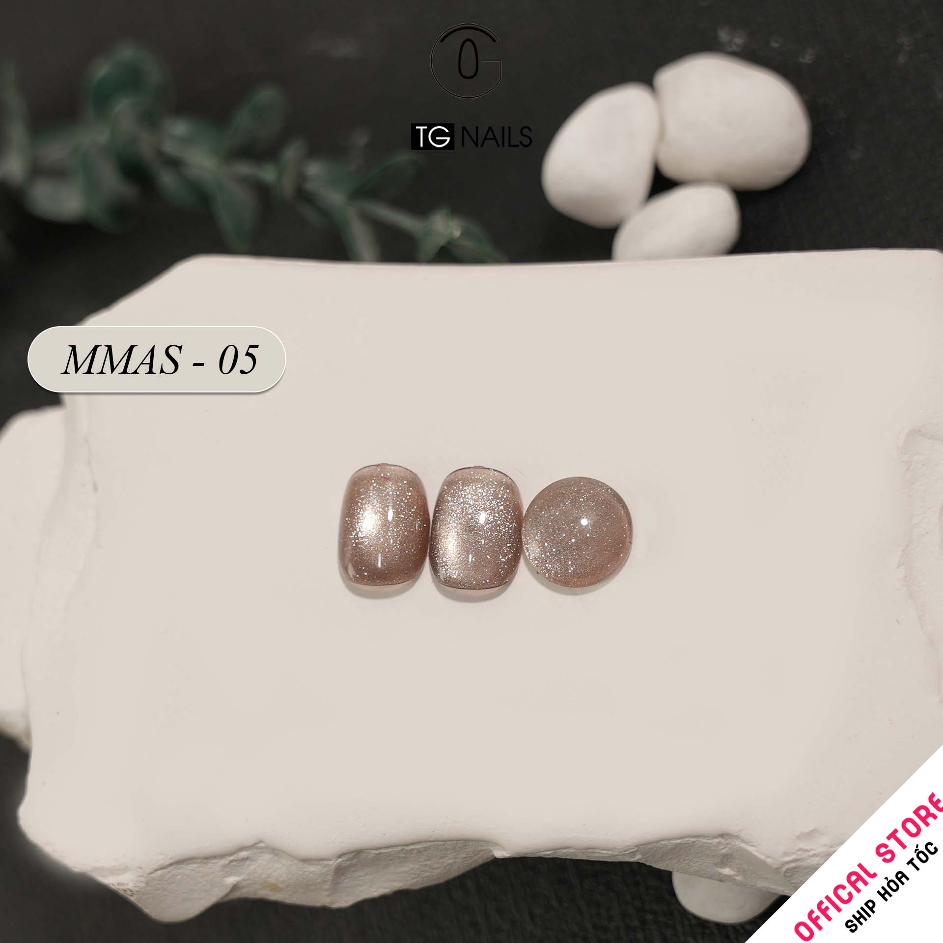 Sơn móng gel TG. Dung tích: 15ml/ lọ. Nhãn hàng TG nail._thumbnail_9