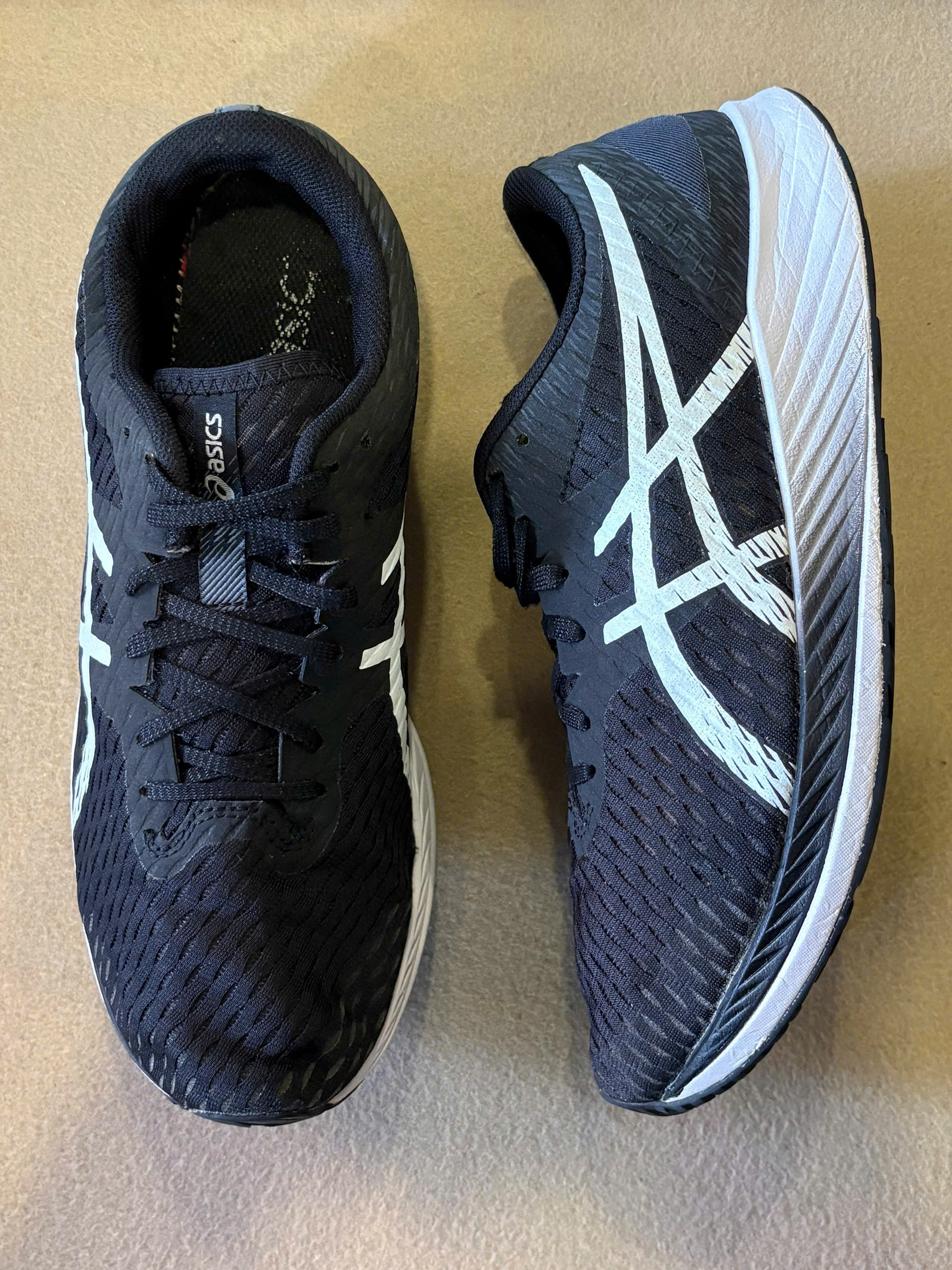 ASICS HYPER SPEED Racing Shoes 1011B394-001 - Black/White_thumbnail_2