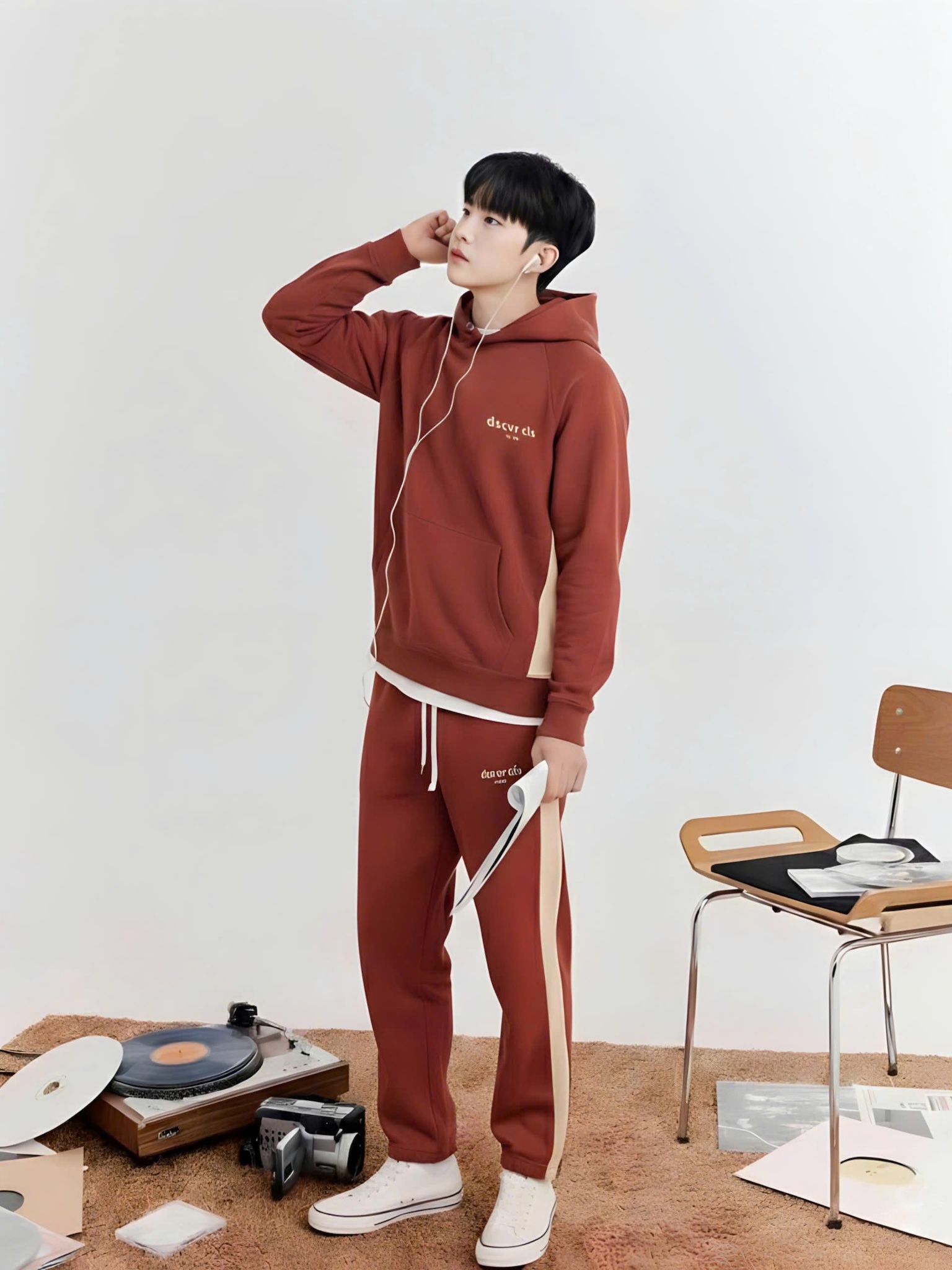 Quần nỉ bé trai nâu đất phối dọc_thumbnail_1