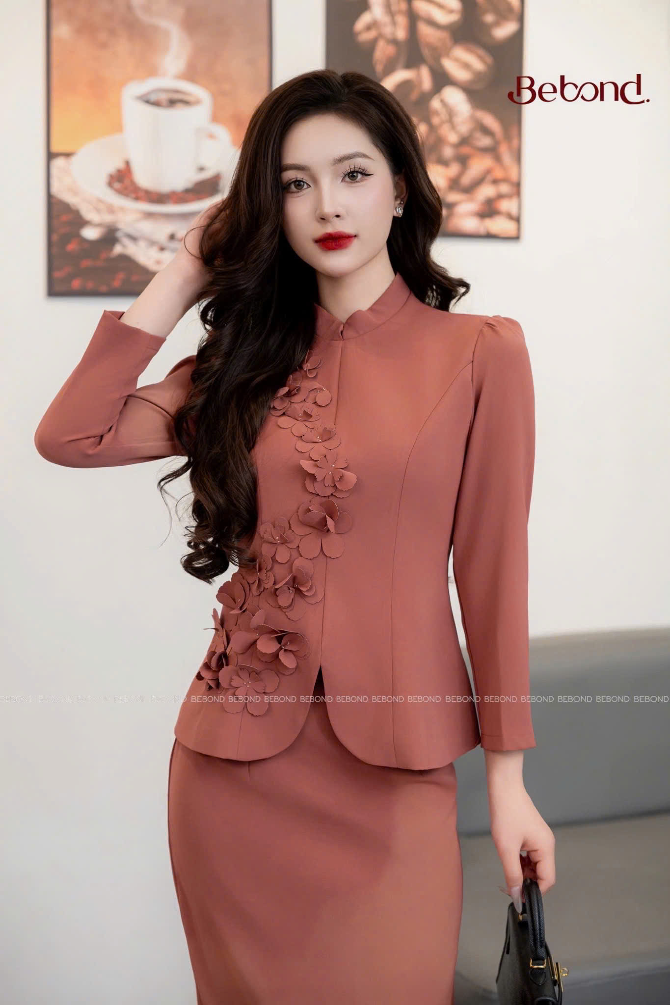 Áo vets cách điệu cổ tàu RUSSET màu ĐỎ GẠCH_thumbnail_2