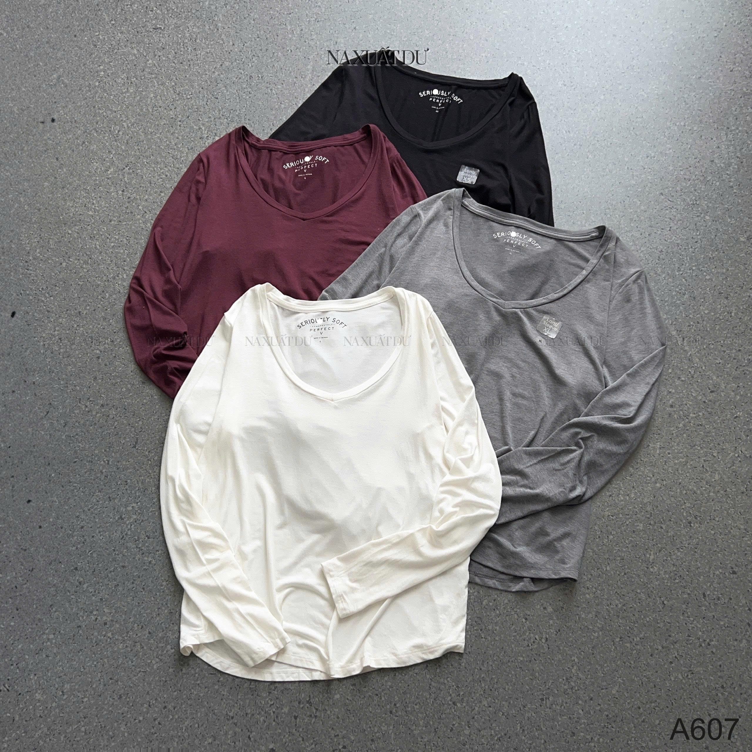 Áo tay dài cổ tim 